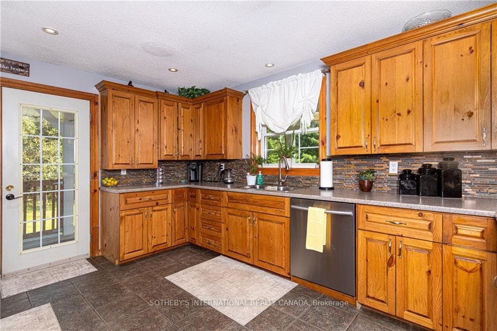 134 SELTON Road photo 10