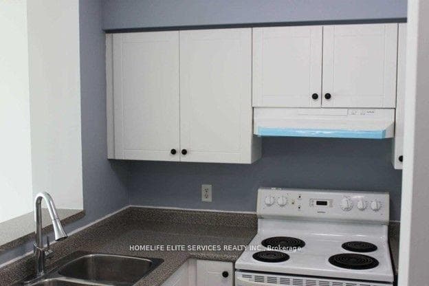 11 Lee Centre Drive Unit 1615 photo 8