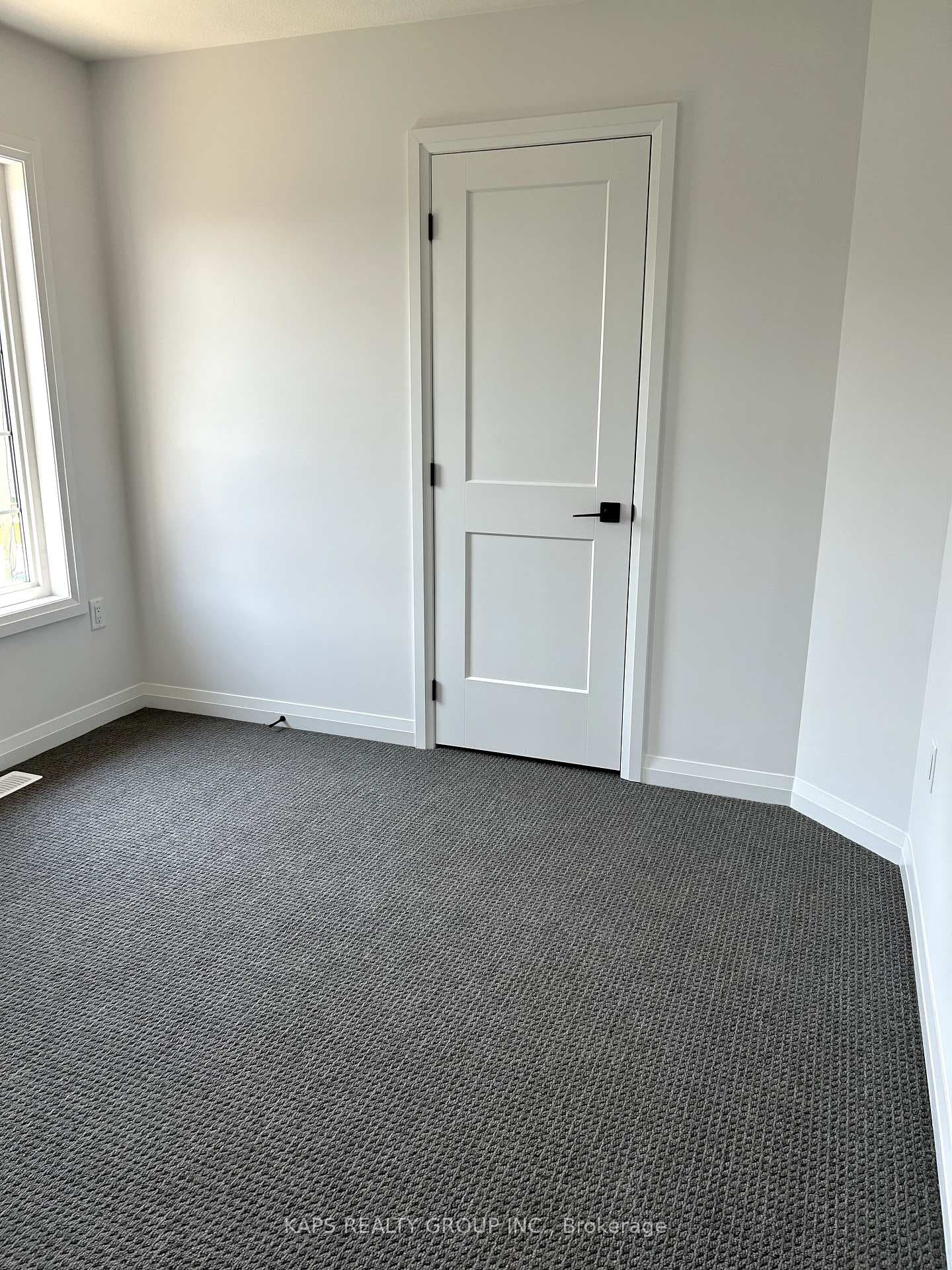 448 Blackburn Drive Unit 11 photo 25