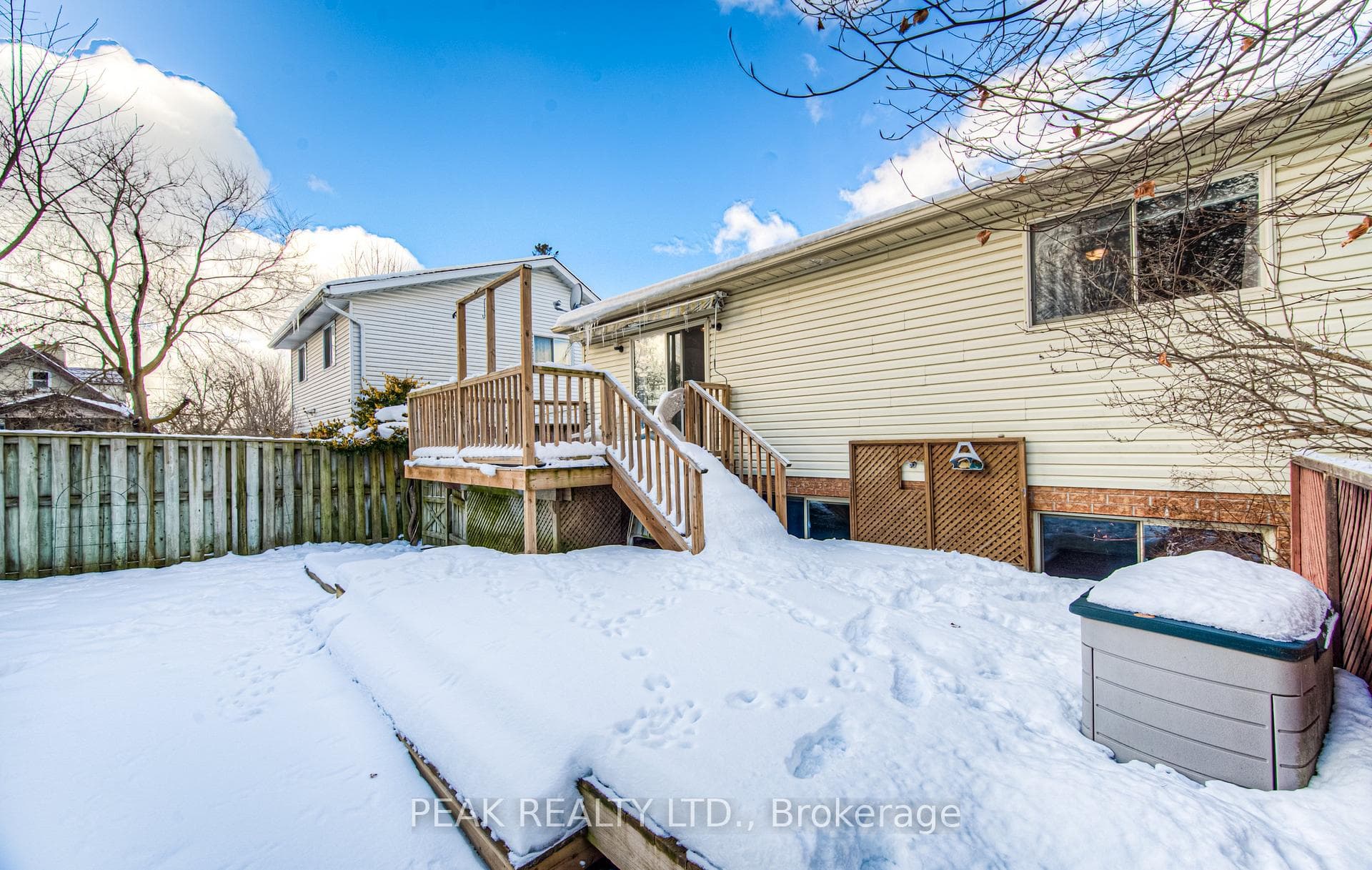 66 Bridle Trail photo 36
