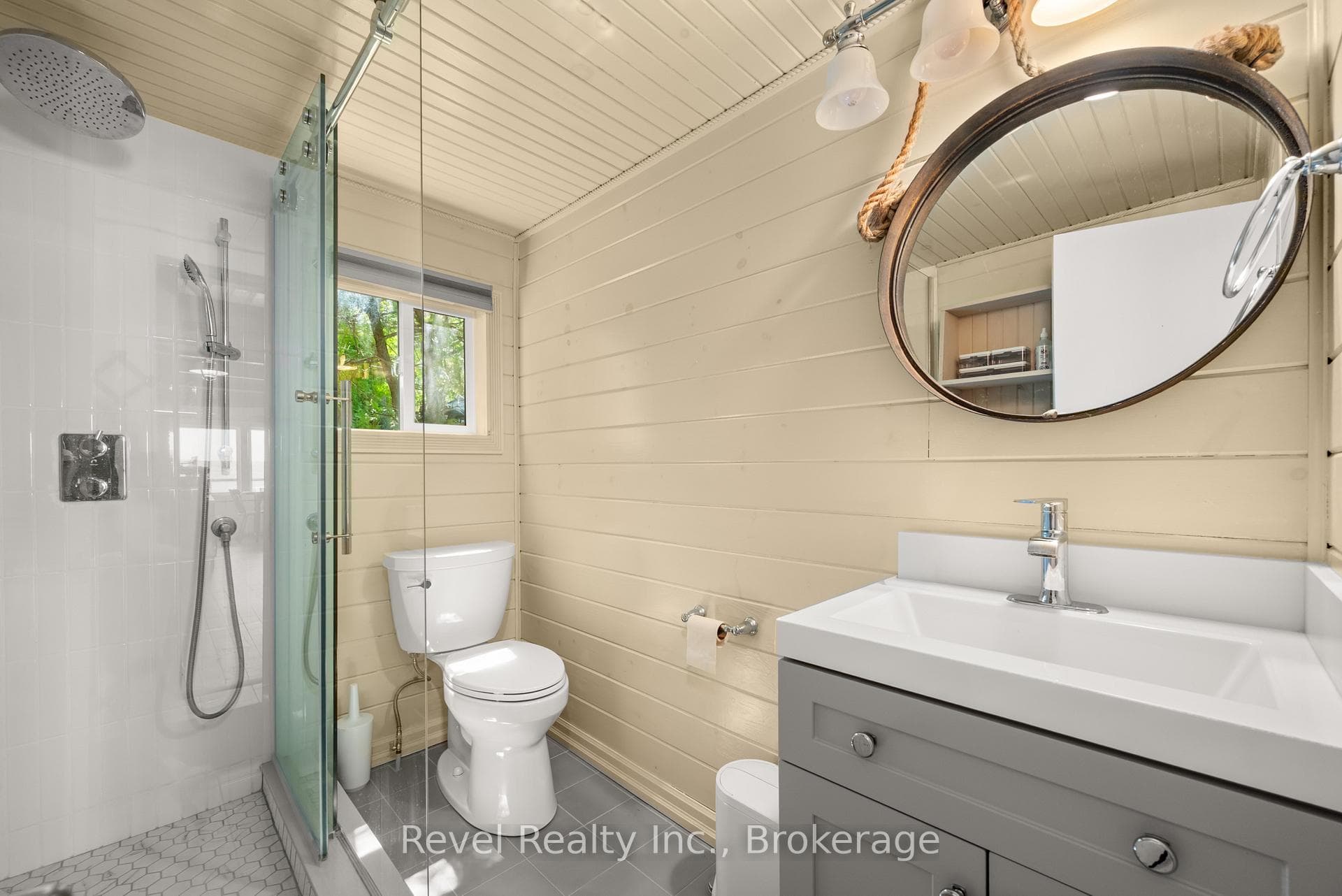 8004 Taits Beach Road photo 14