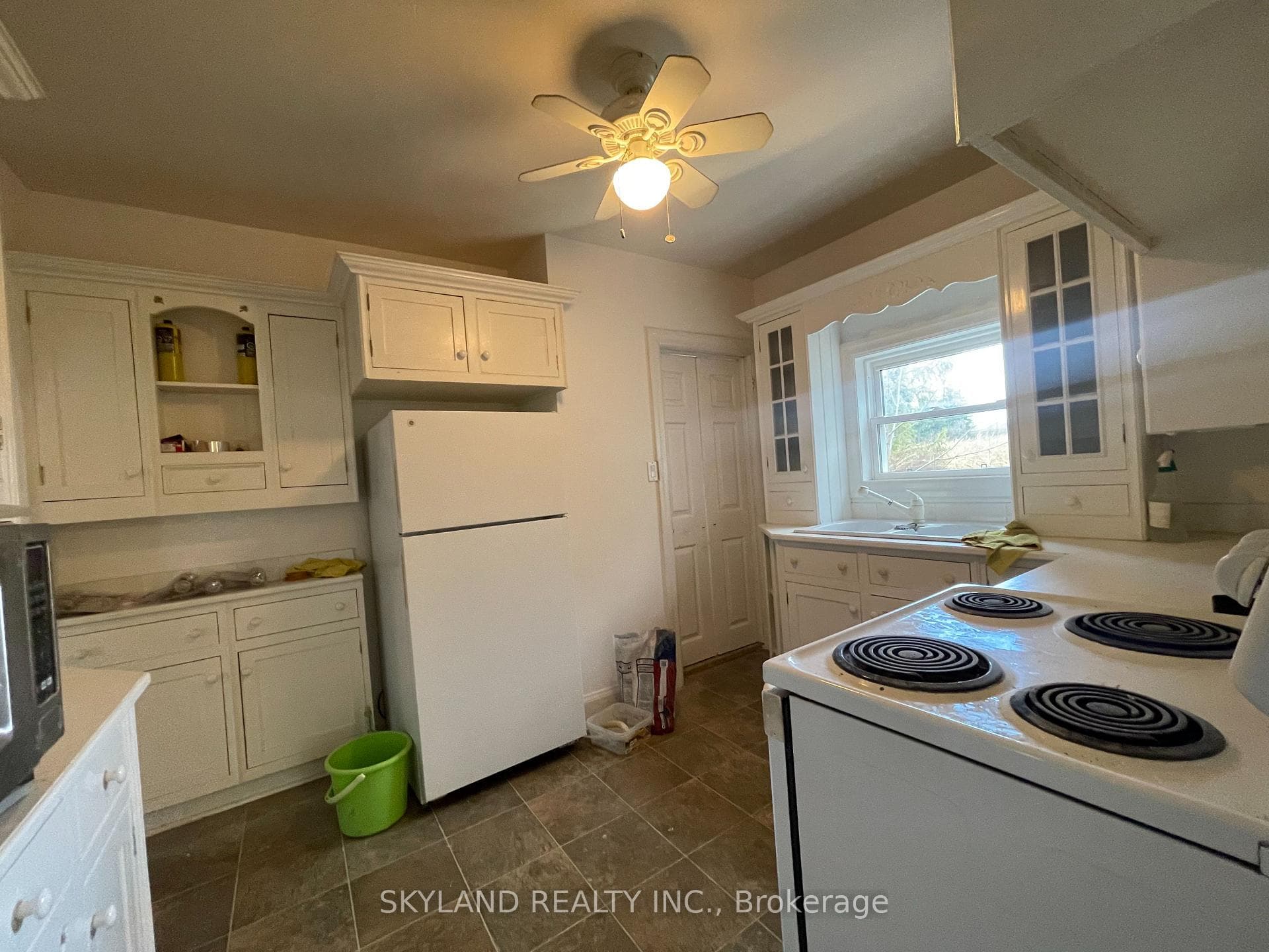 13695 Kennedy Road photo 6