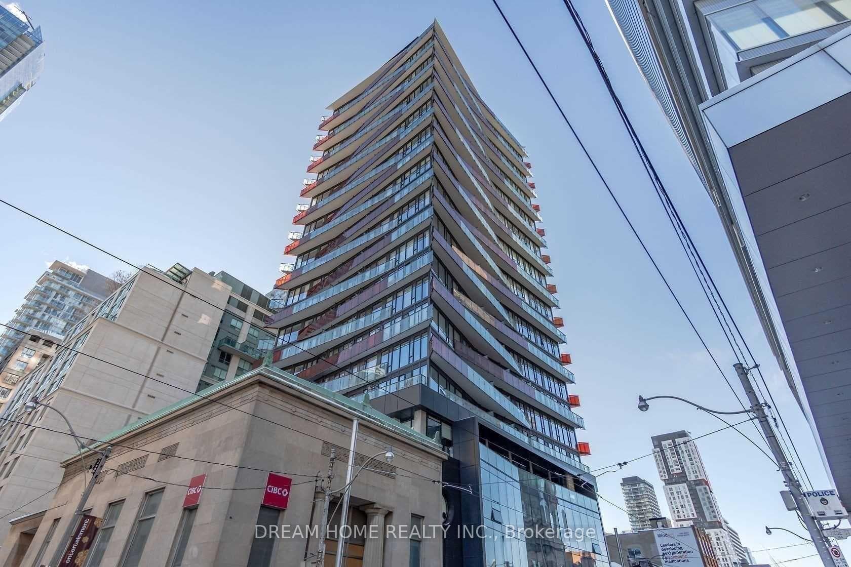 215 Queen Street Unit 505 photo 1