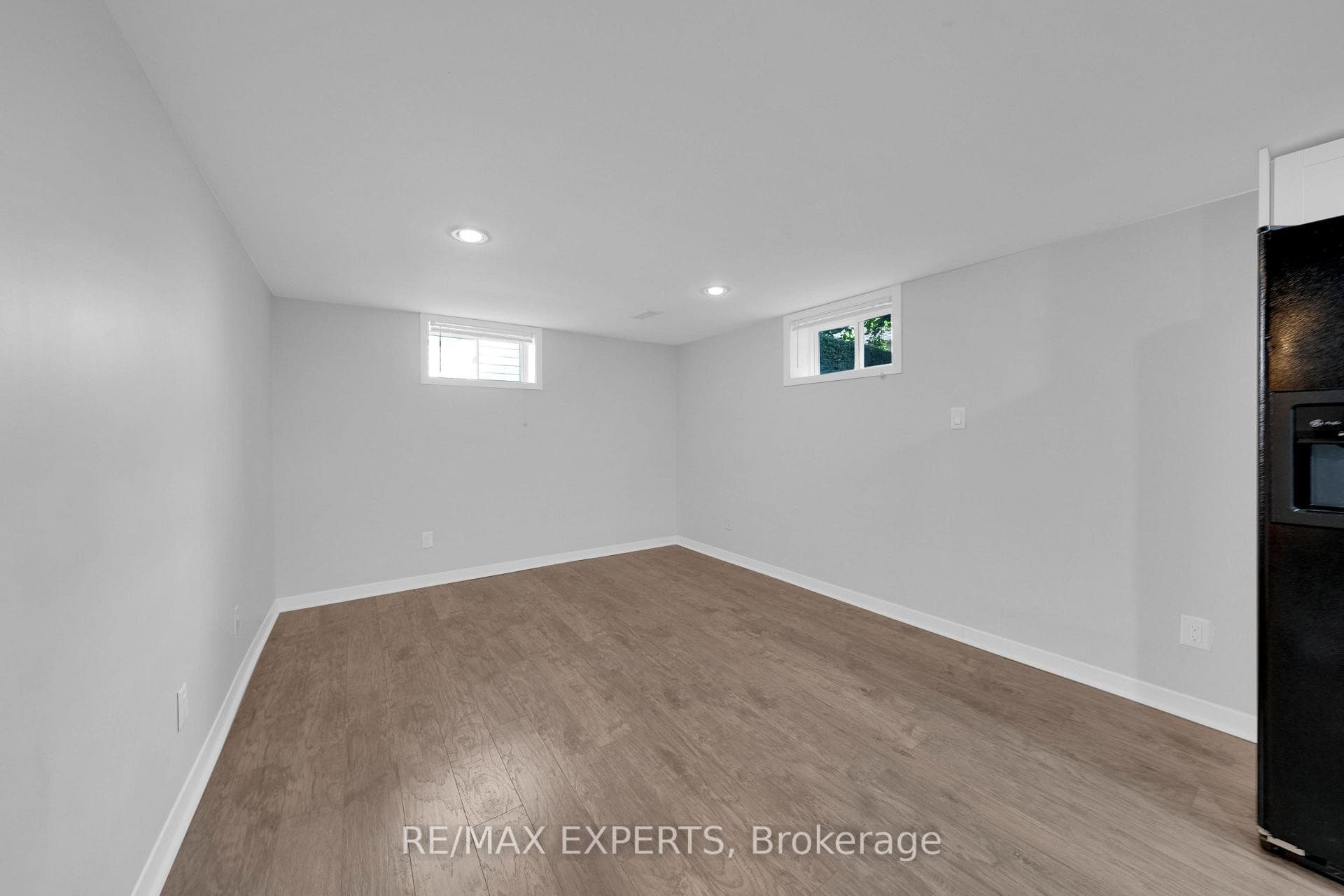 87 Eugenia Street Unit LOWER photo 13