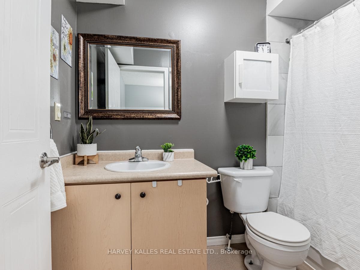 150 Pinery Trail Unit 16 photo 28