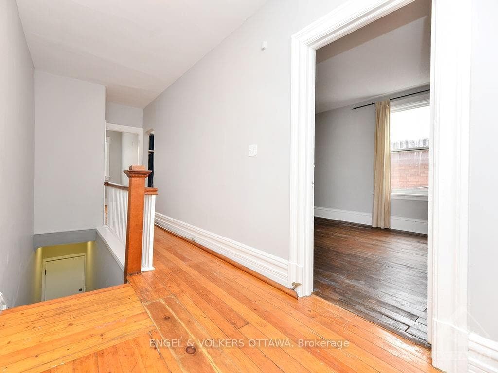81 THIRD Avenue Unit 2 photo 3