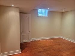86 Lyndbrook Crescent Unit bsmt photo 3