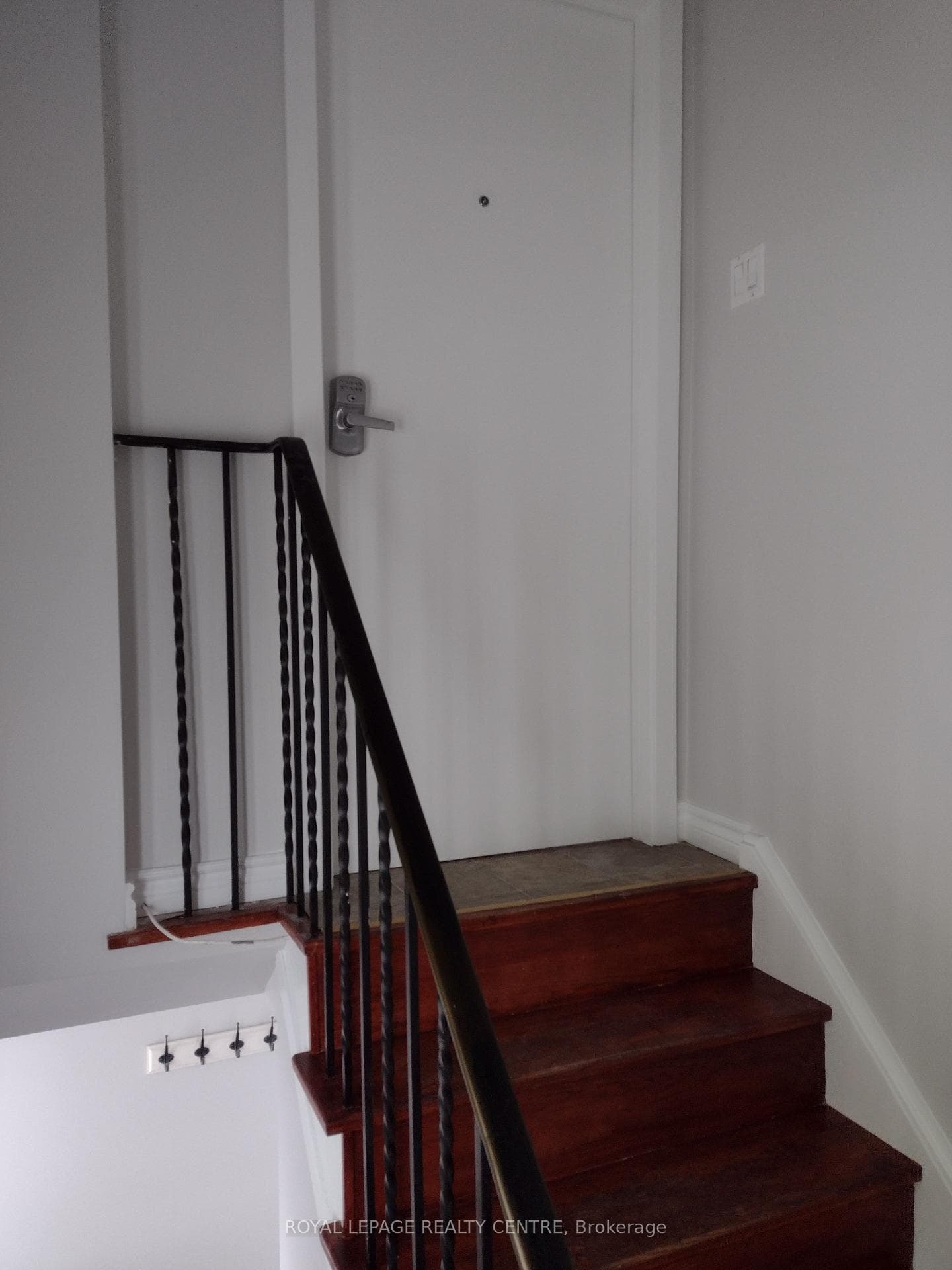 3 Salisbury Circle Unit Upper photo 18