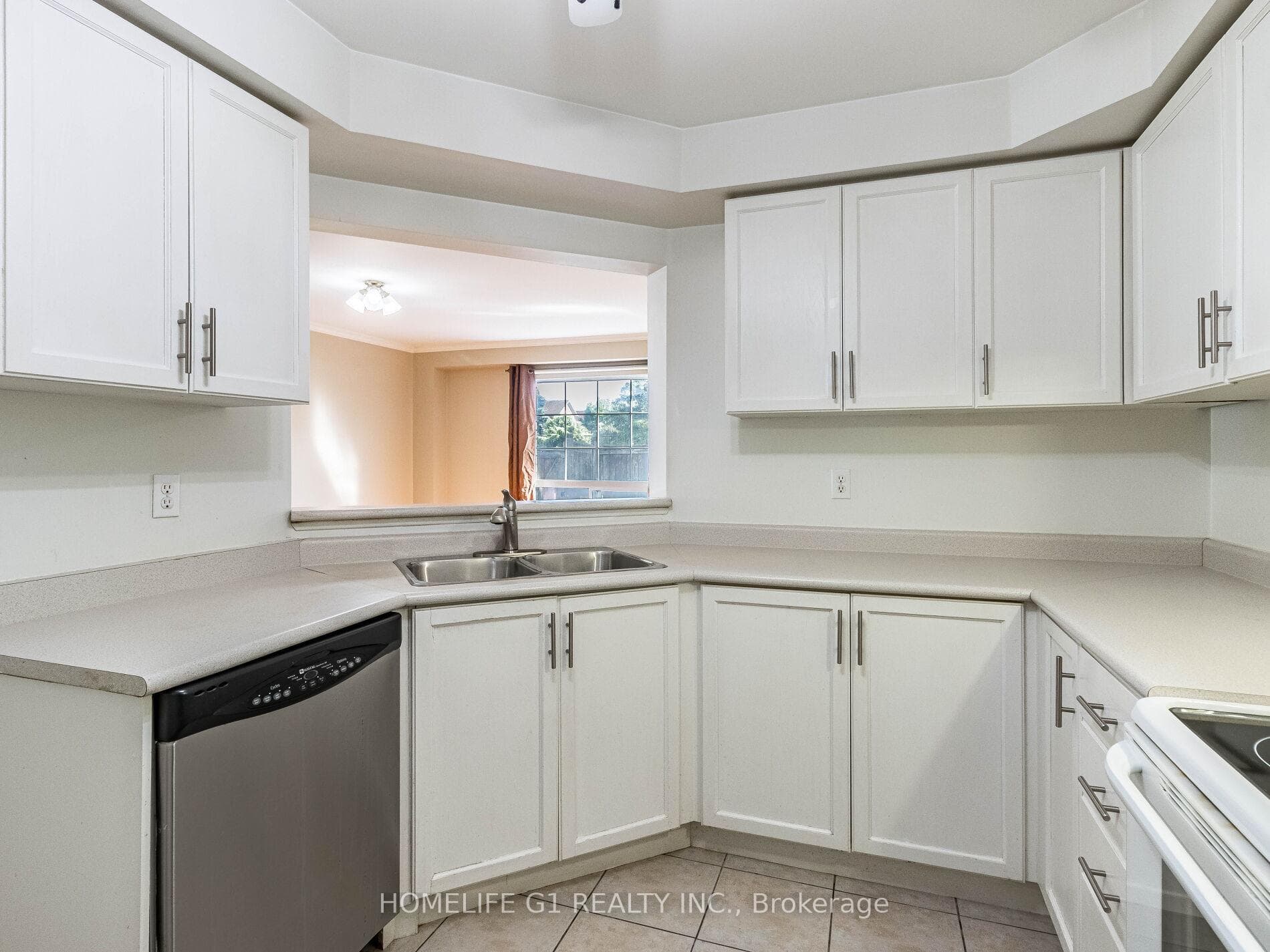 9800 Mclaughlin Road Unit 11 photo 13