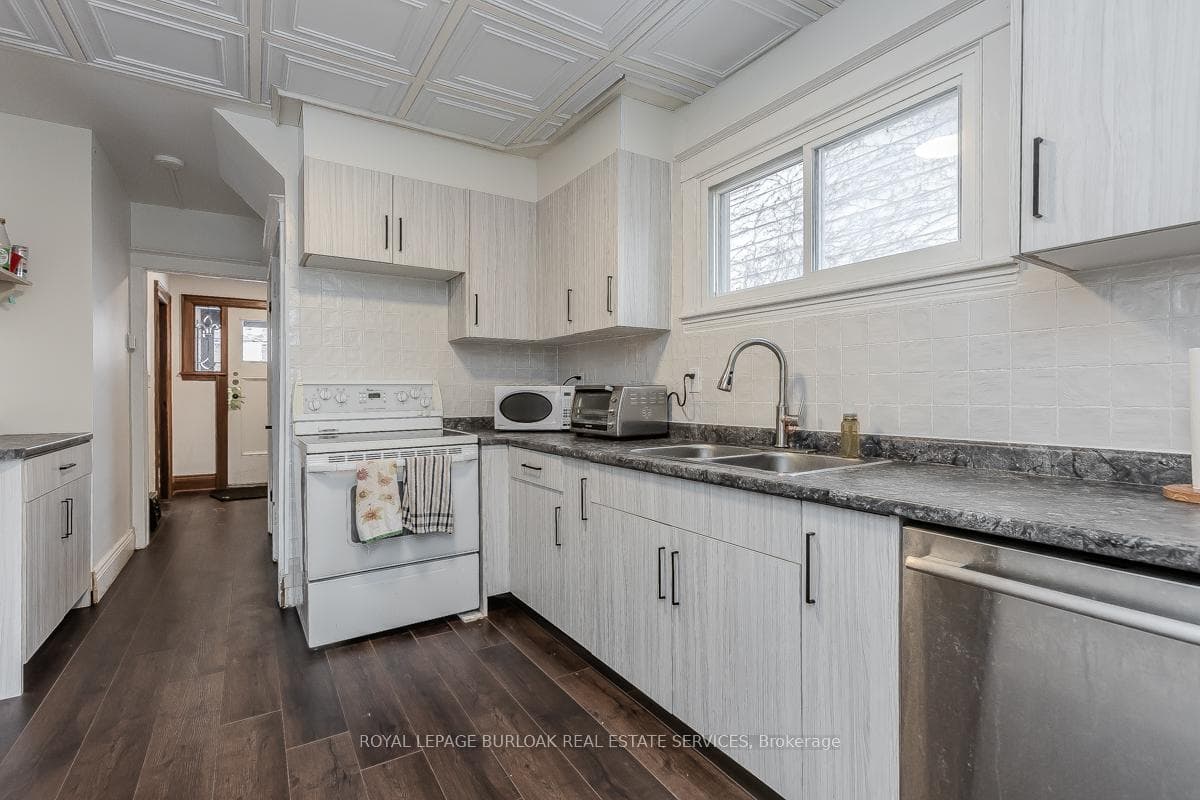 1225 King Street photo 19
