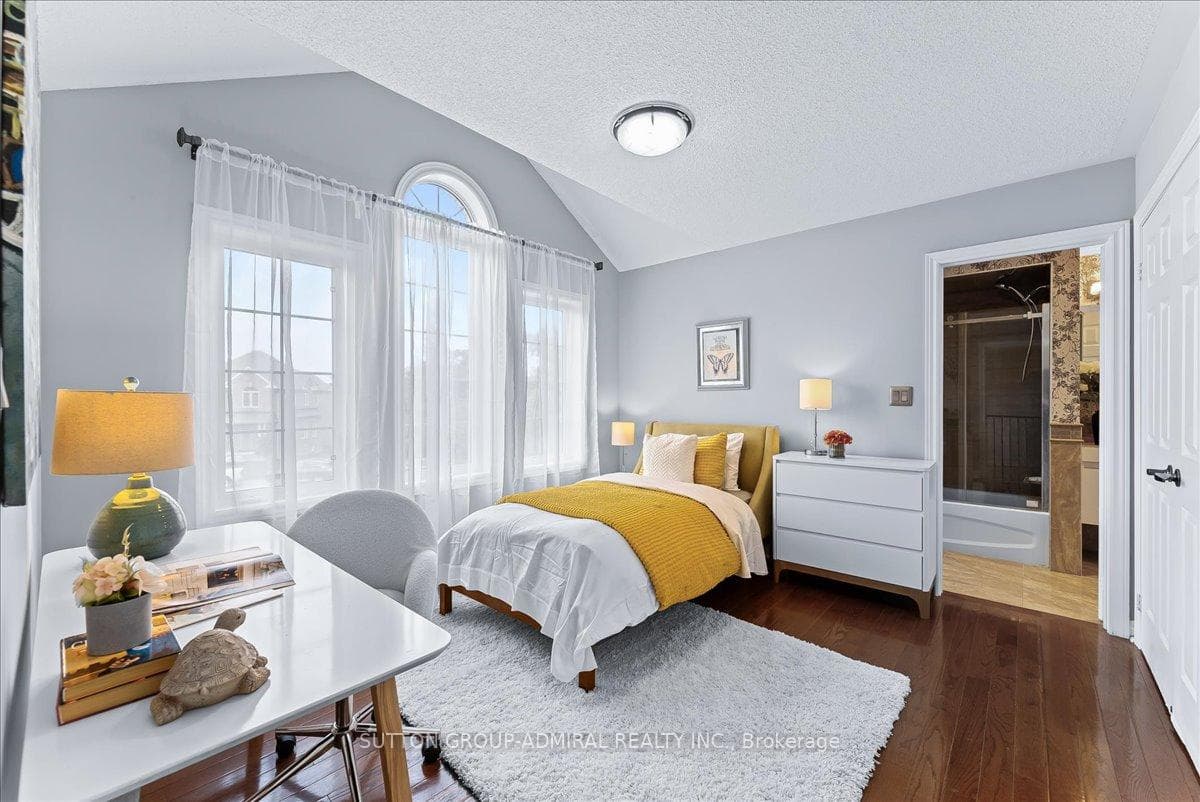 36 Rock Elm Court photo 25