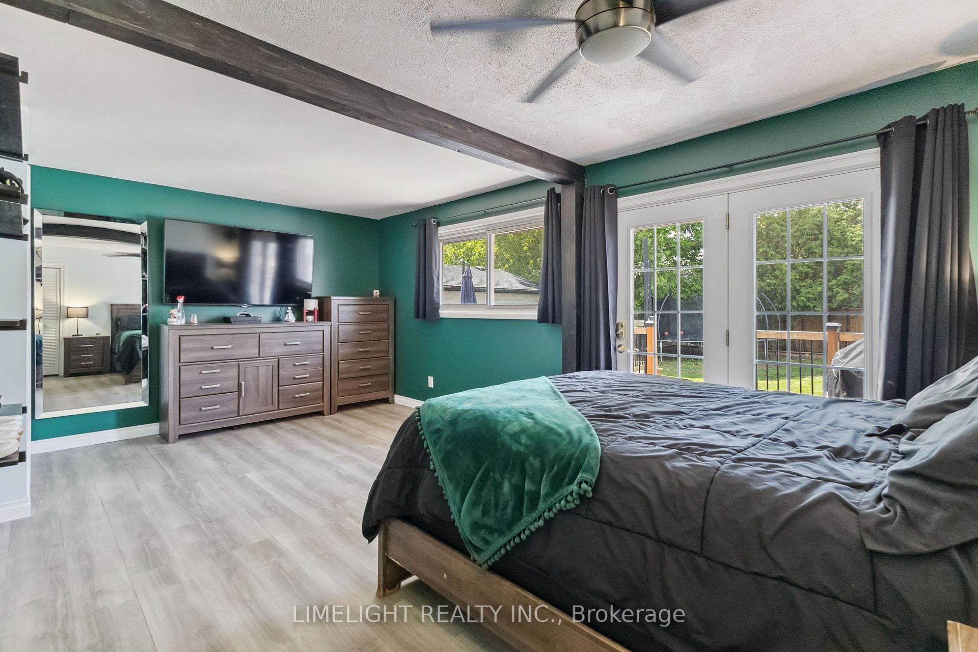 15 Oneida Road photo 17