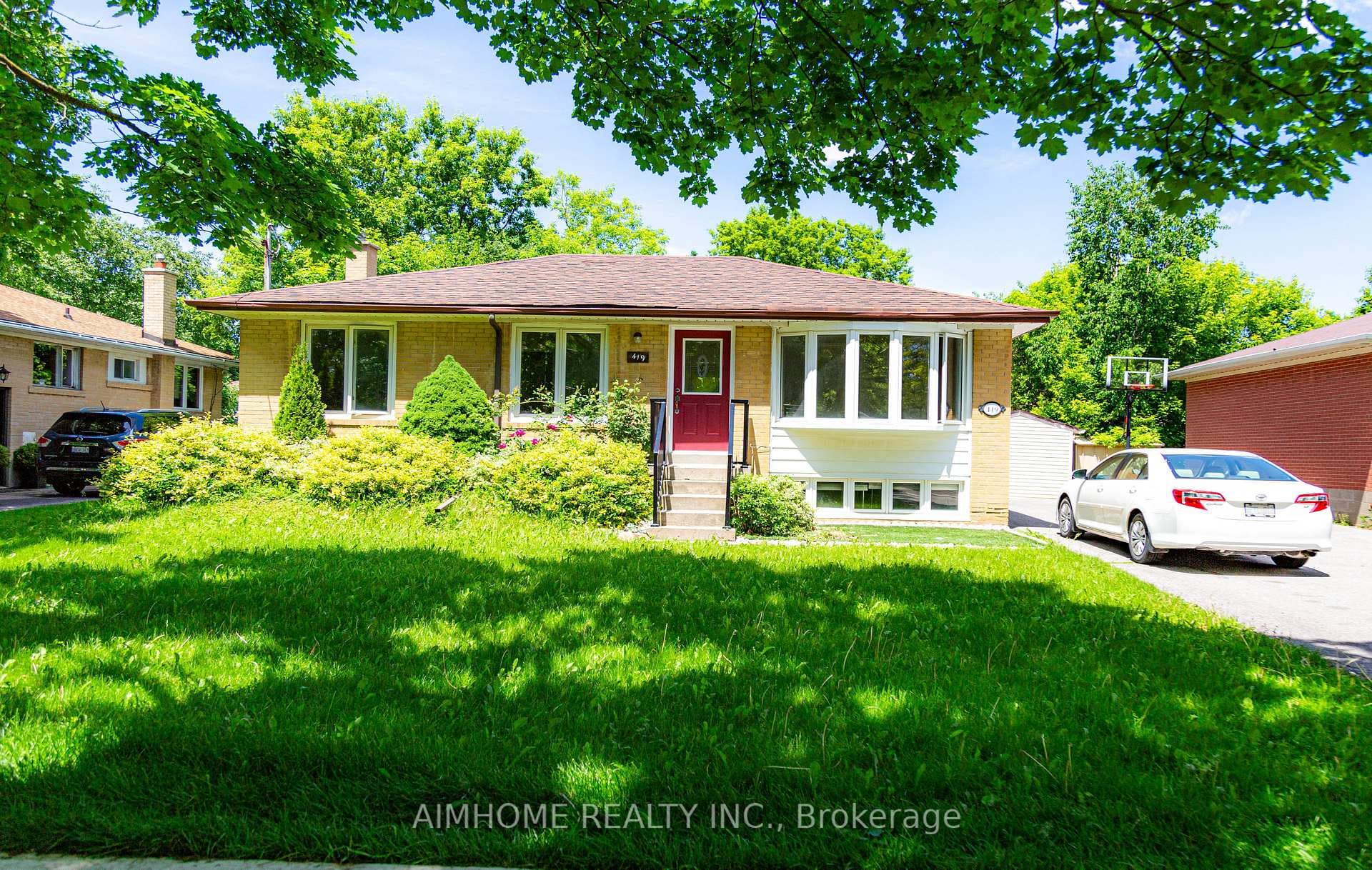 419 Crosby Avenue photo 1
