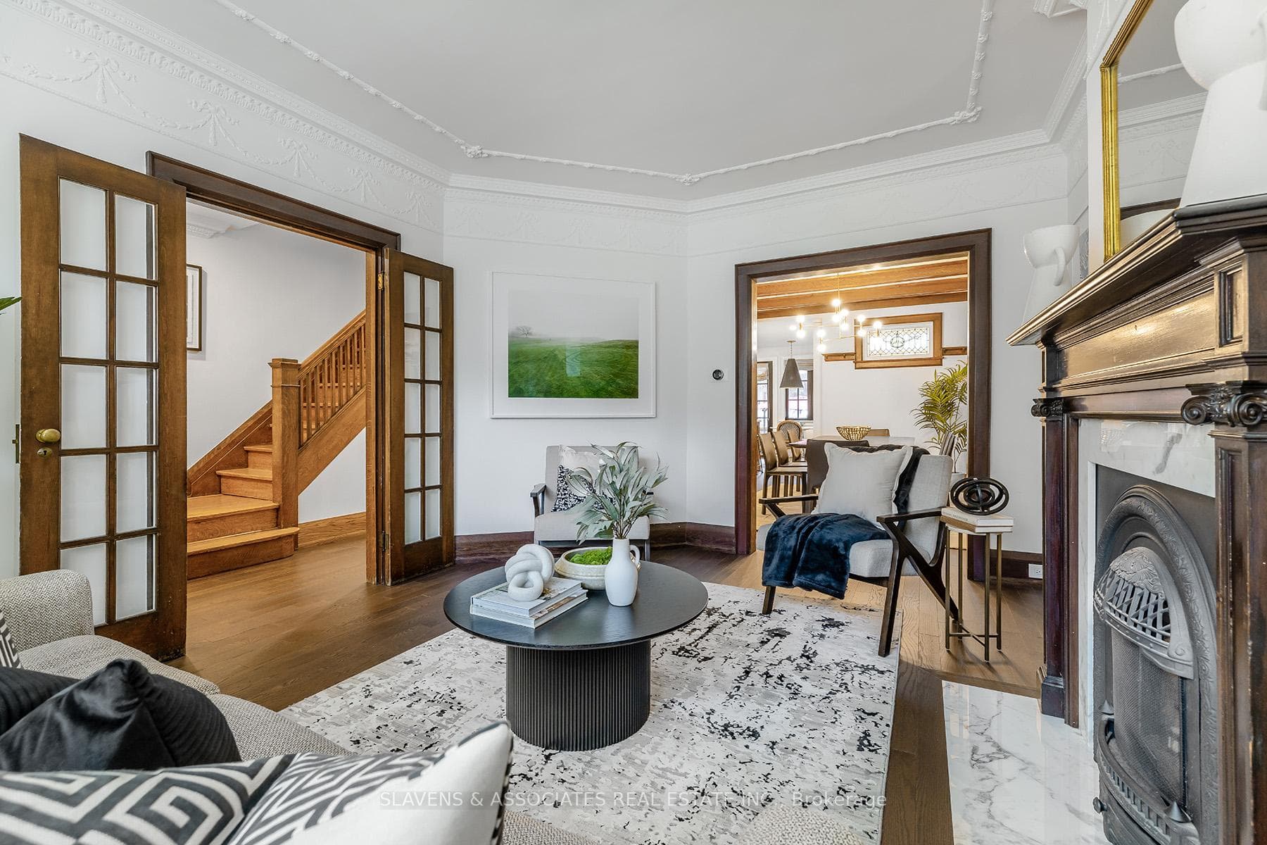 48 Austin Terrace photo 6
