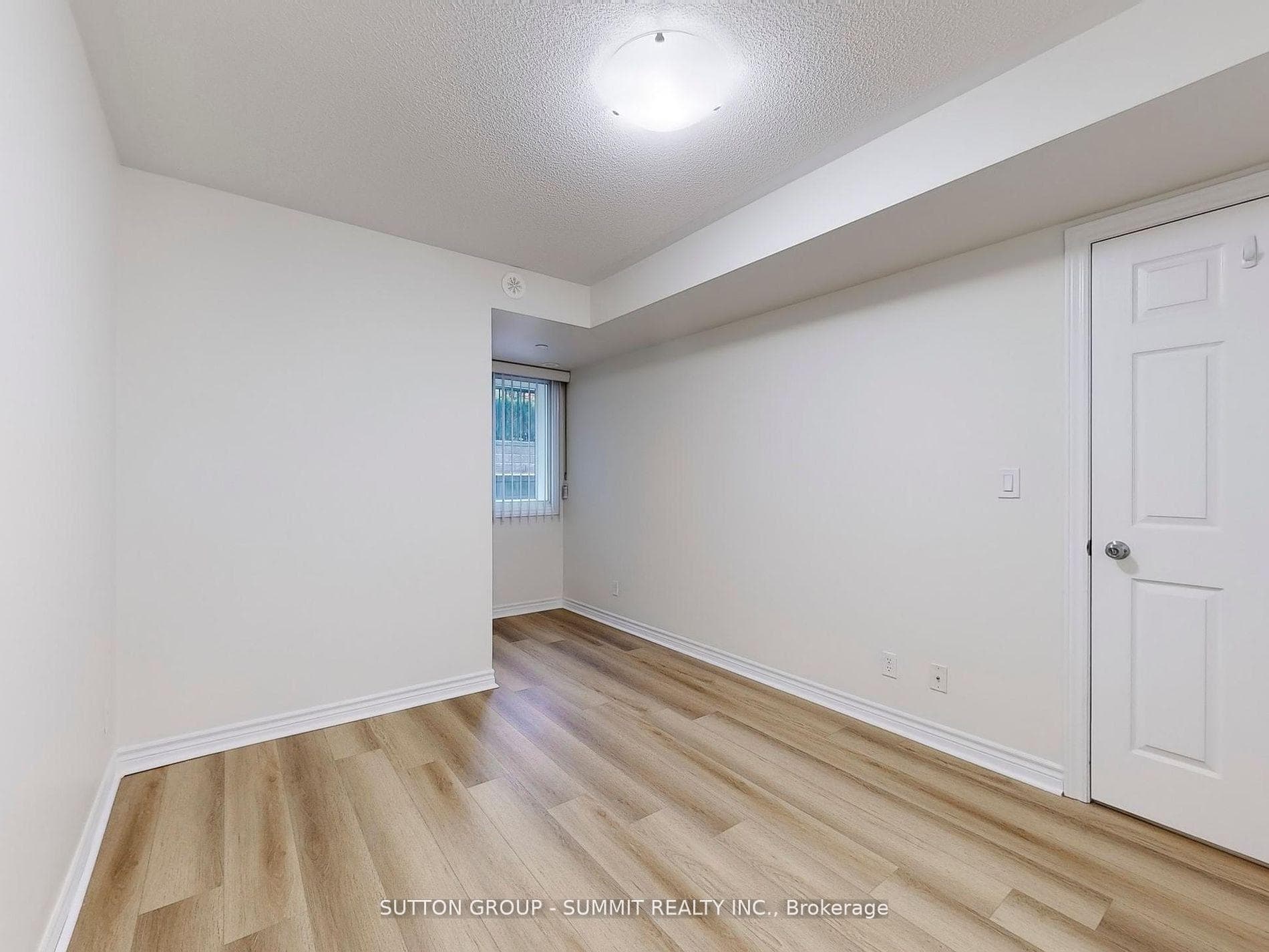 30 CARNATION Avenue Unit 93 photo 24