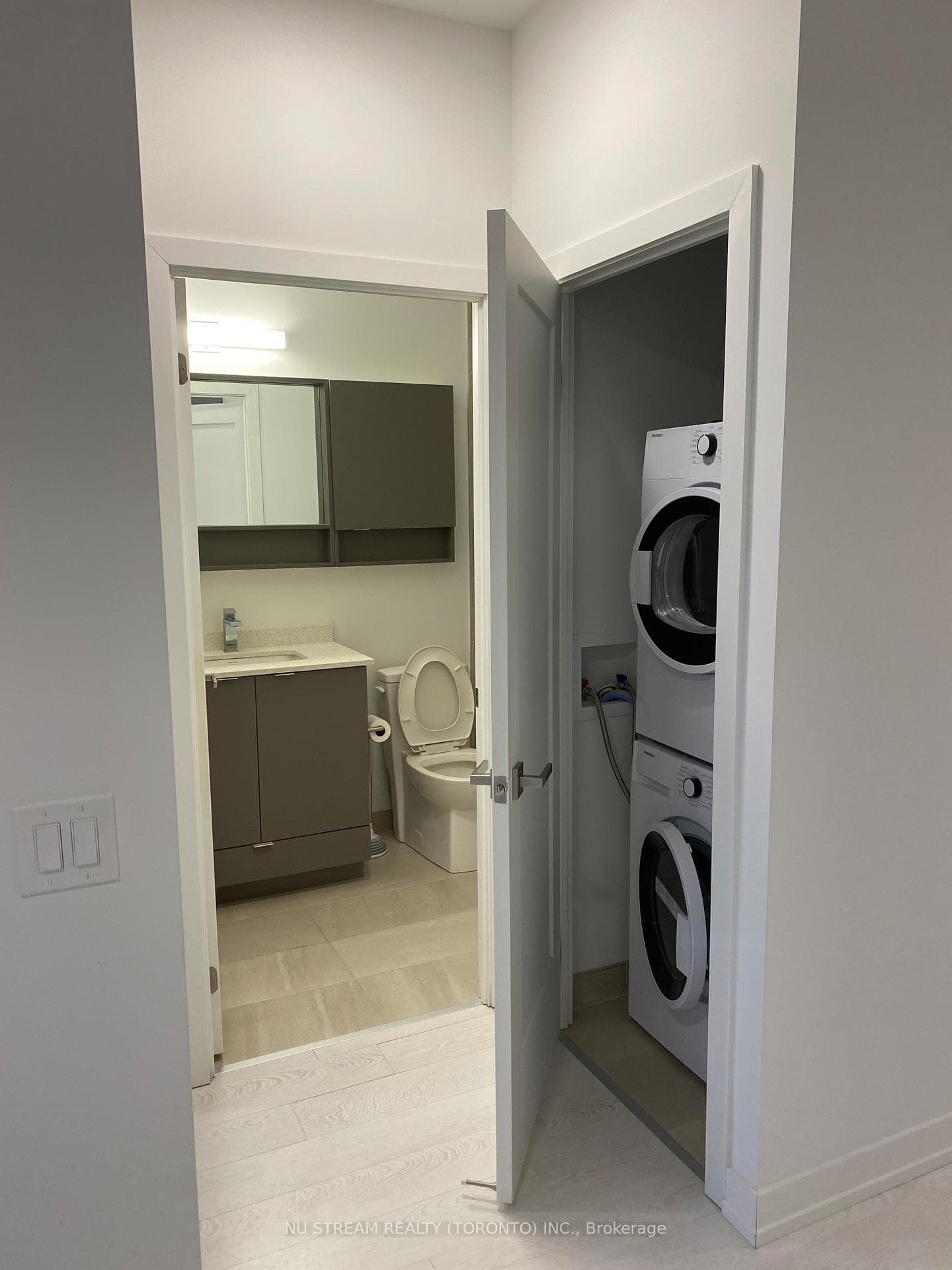 415 Main Street Unit 714 photo 15