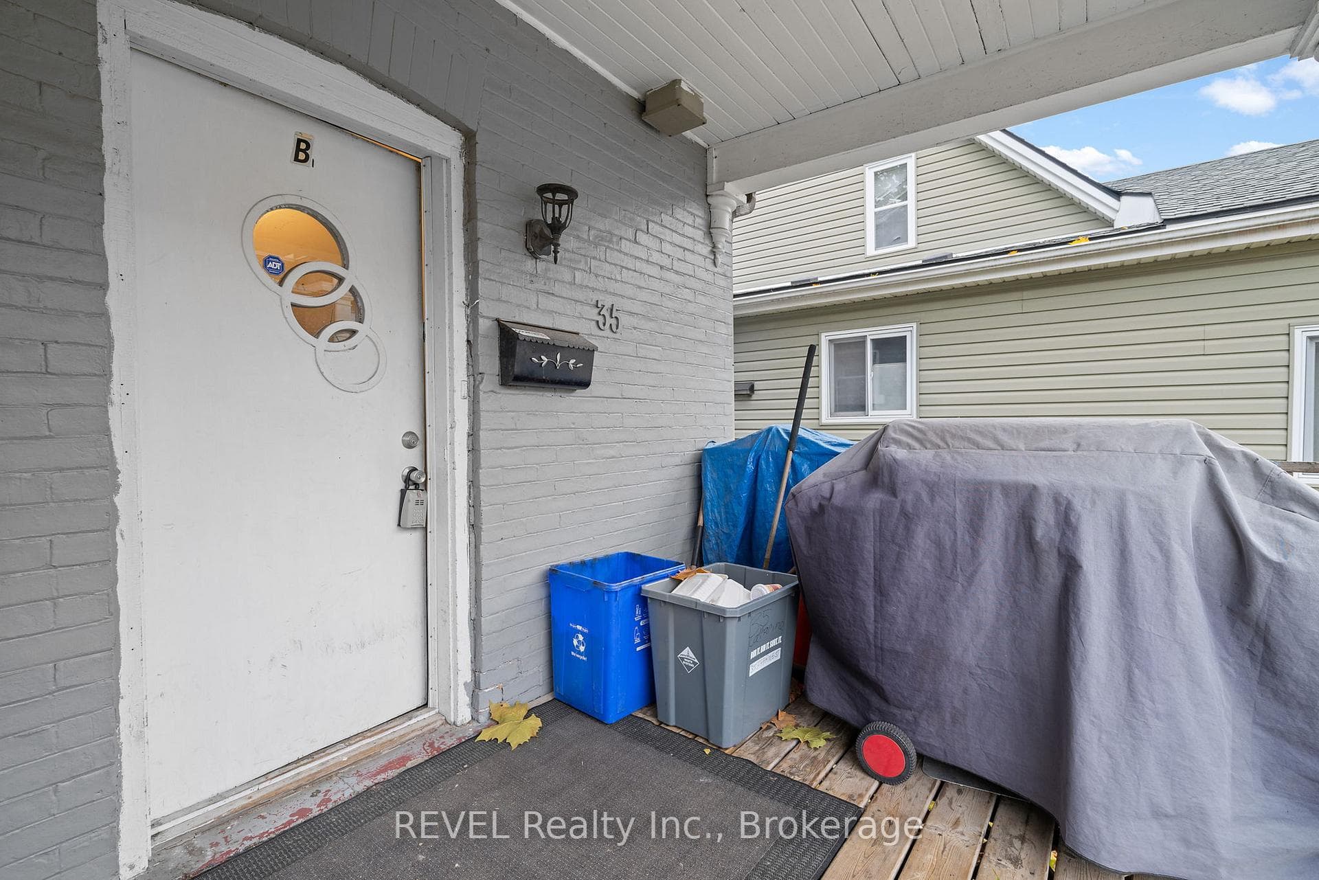 35 Catherine Street photo 14