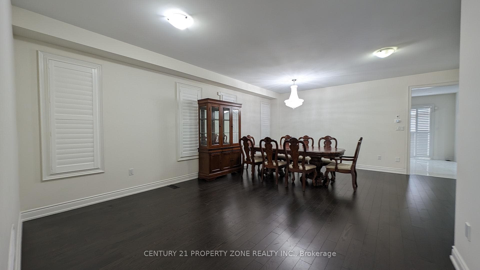 10 Goderich Drive Unit Upper photo 5