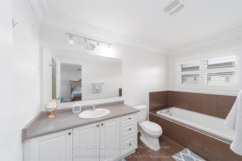 6 Weaver Terrace photo 22