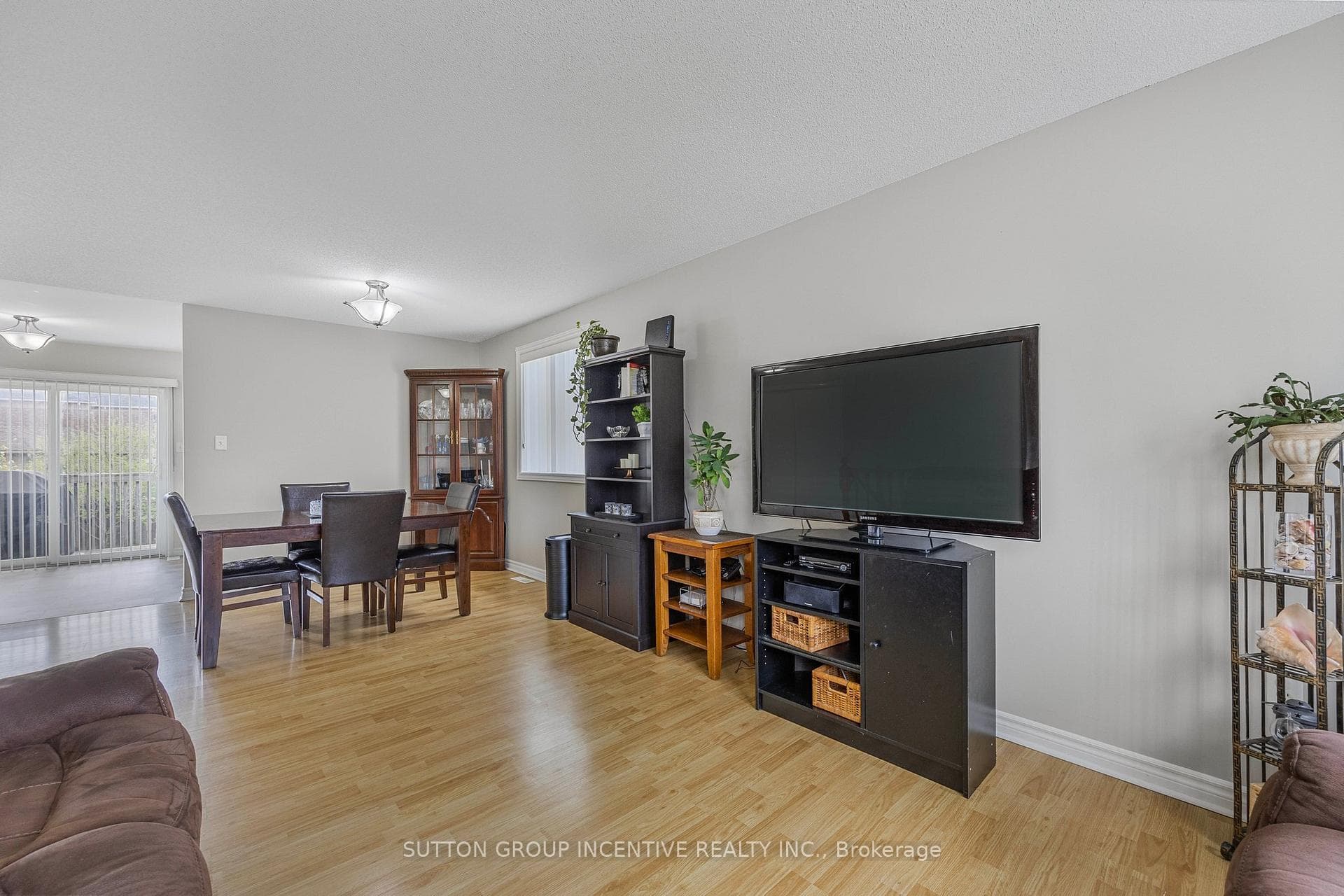 23 Shalom Way photo 6