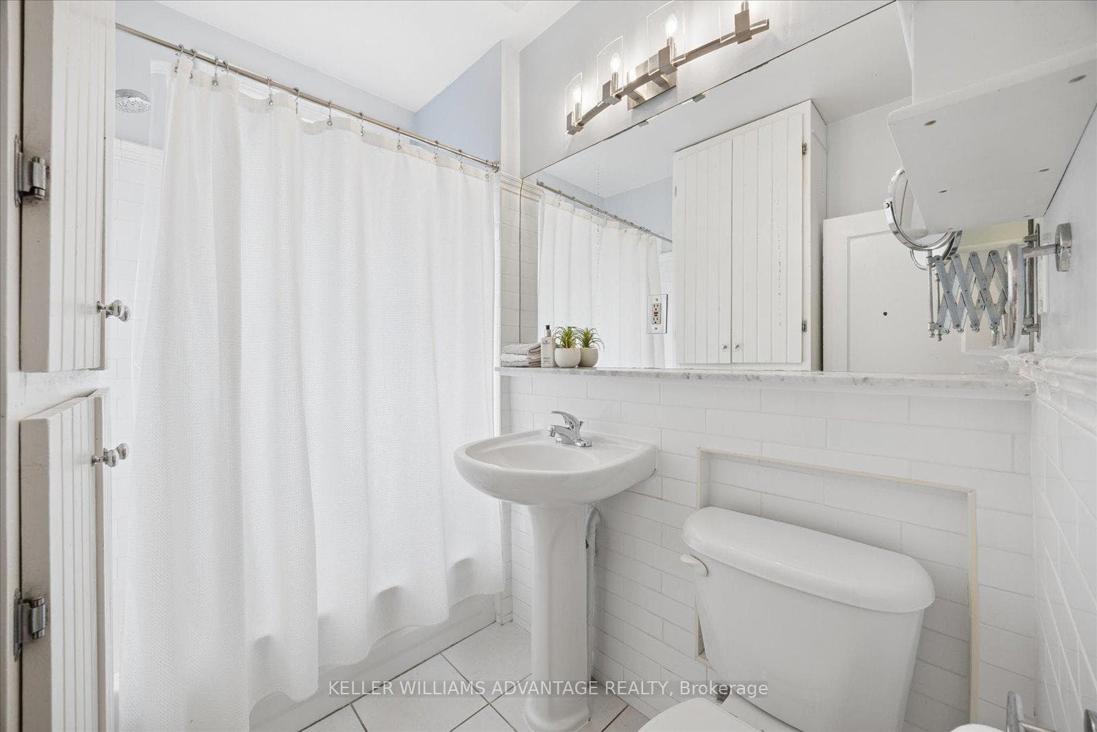 274 Waverley Road photo 23