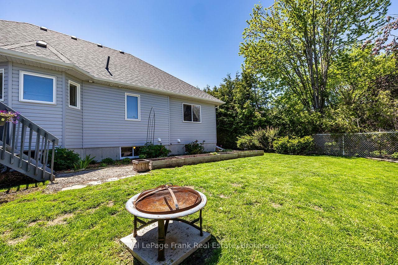 36 Lori Boulevard photo 13