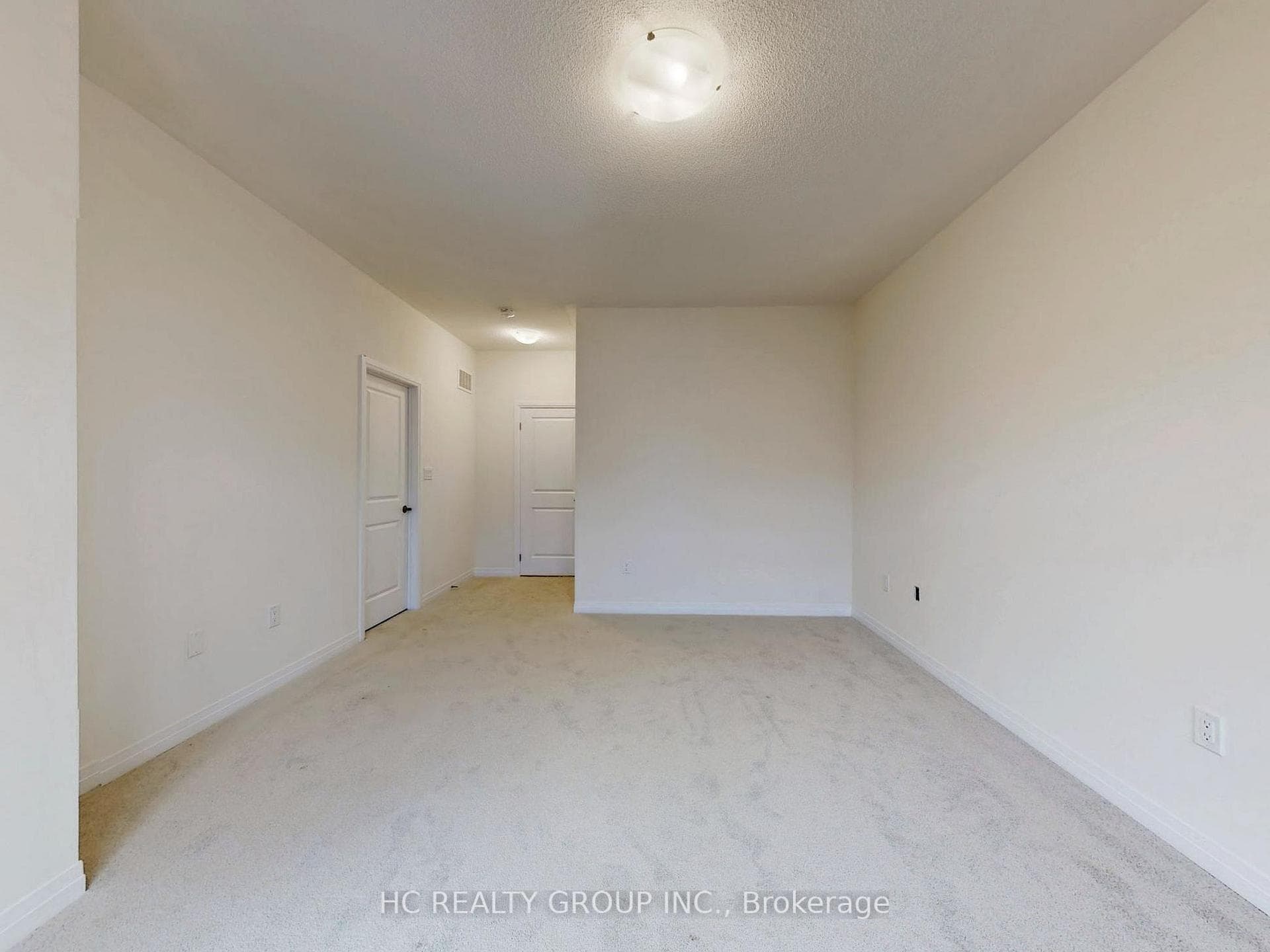 28 Millman Lane photo 22