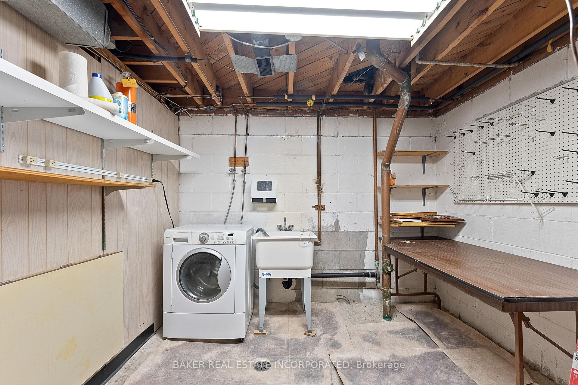 24 Pinebrook Avenue photo 33