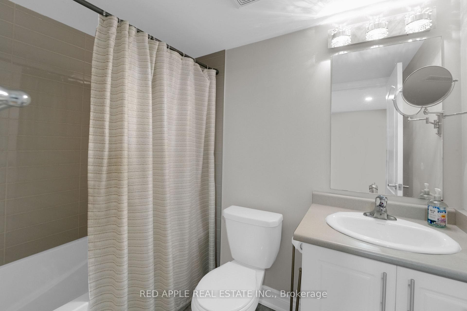 273 Blue Dasher Boulevard photo 28