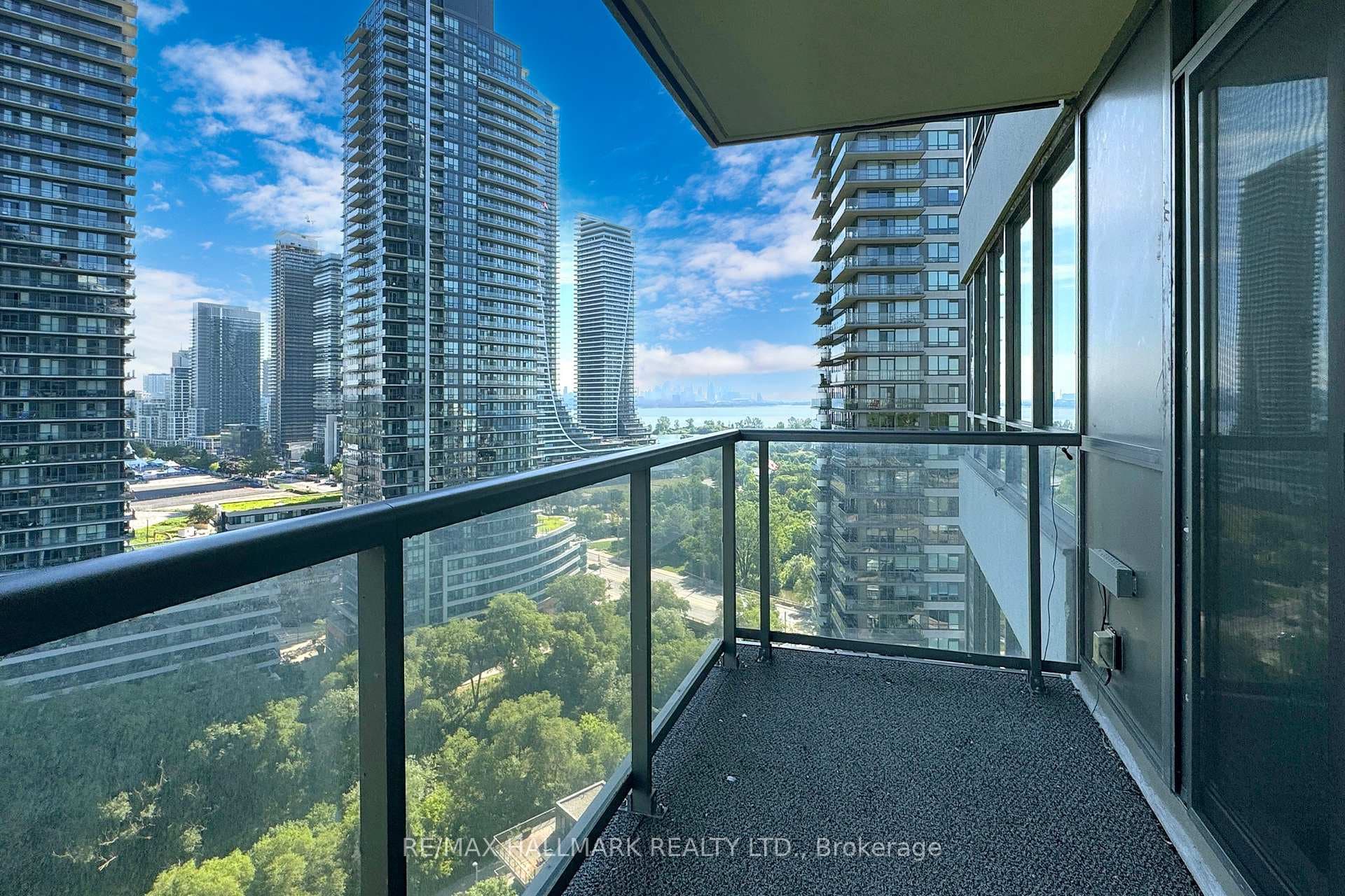 15 Legion Road Unit 1806 photo 26