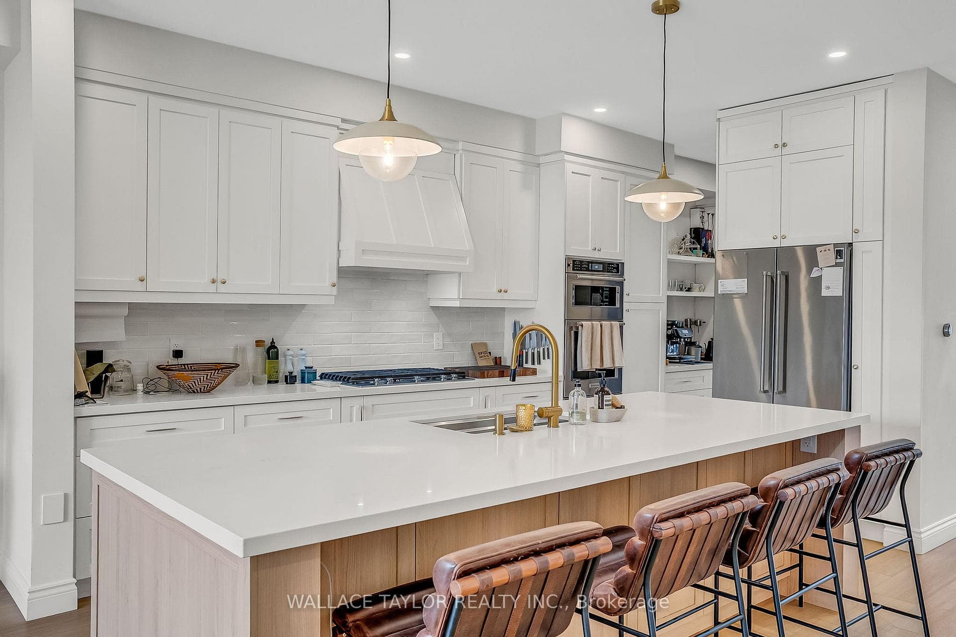 193 Perth Avenue photo 12