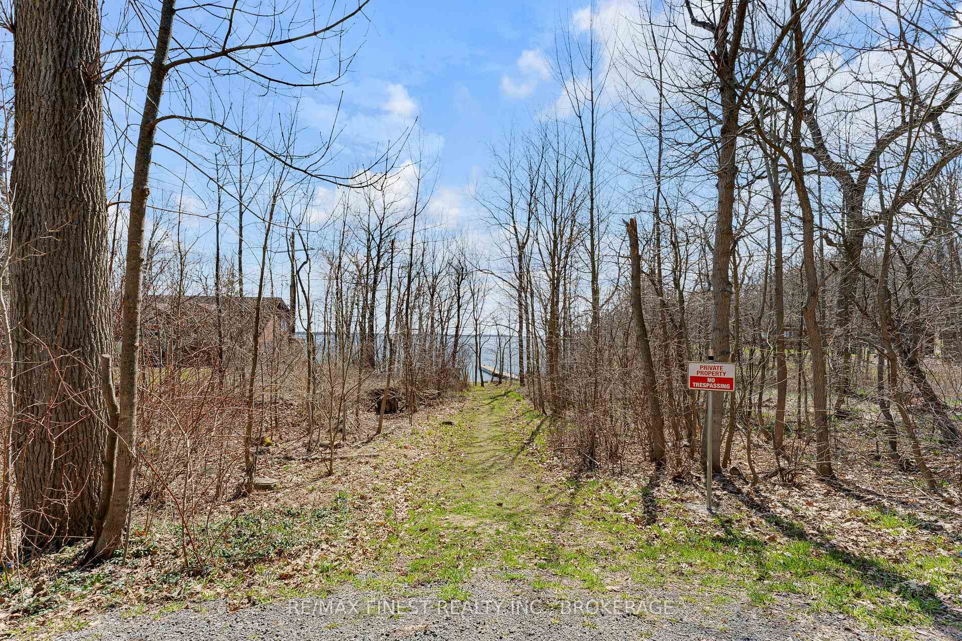 9 Mallard Lane photo 47