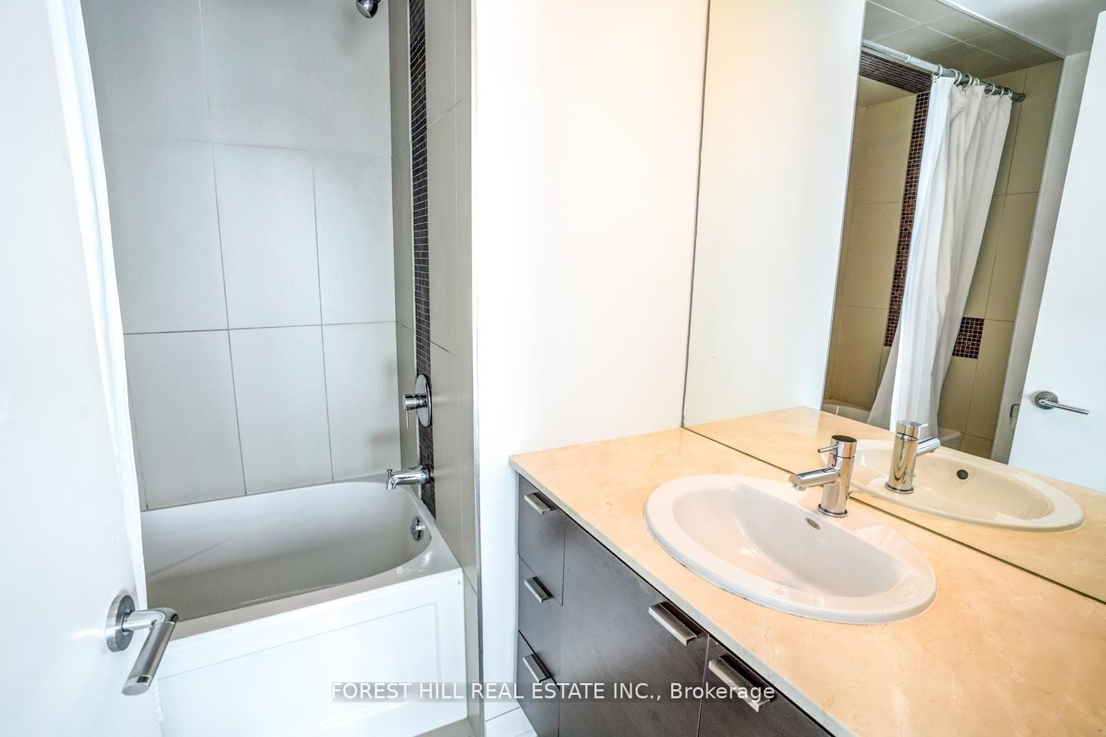 375 King Street Unit 2307 photo 19