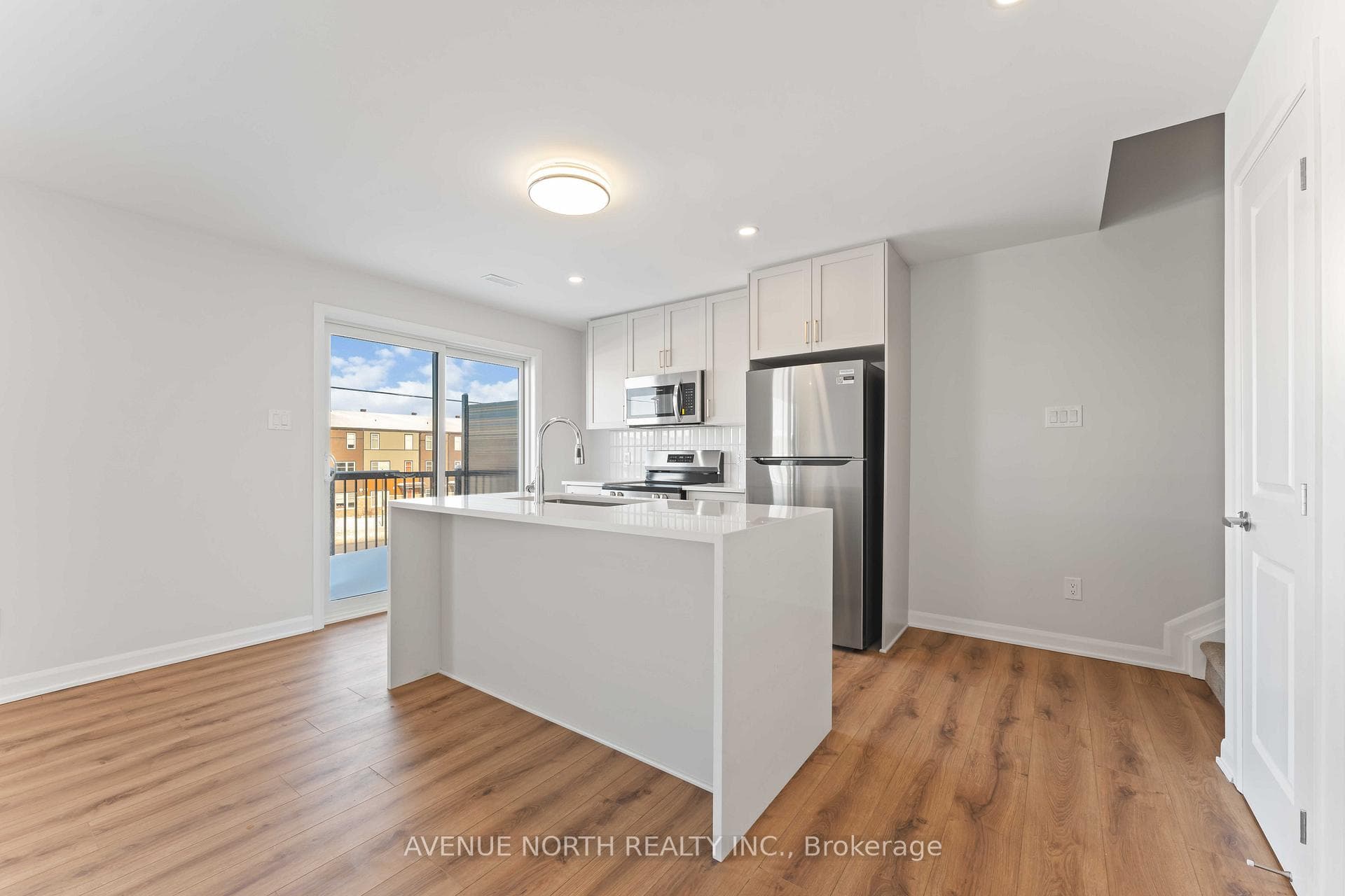 1213 Creekway Private photo 2