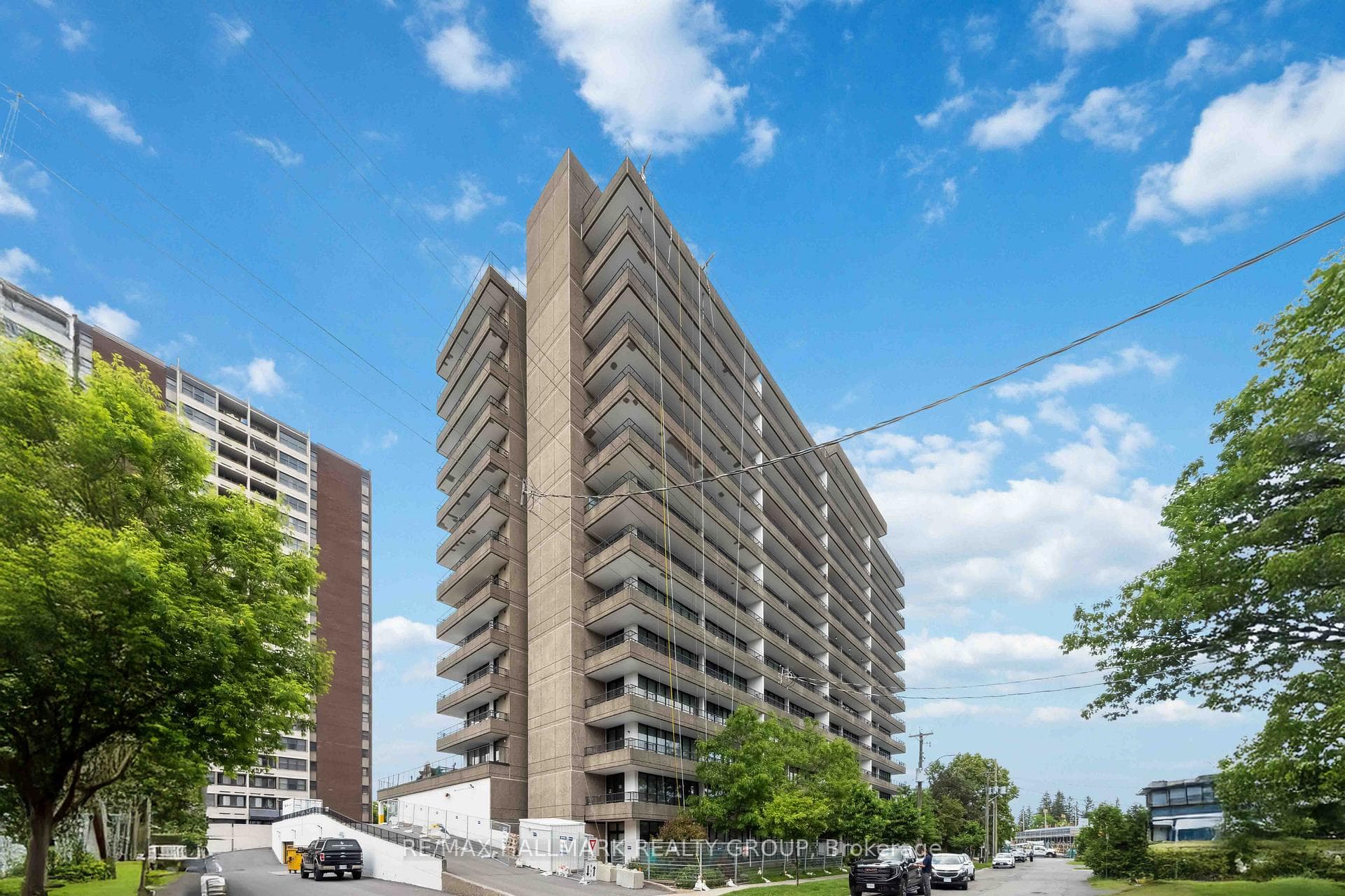370 Dominion Avenue Unit 505 photo 1