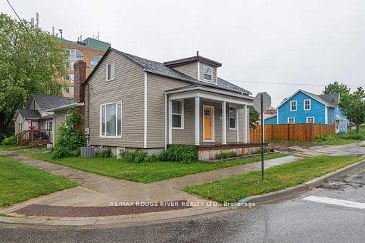 131 John Street photo 11