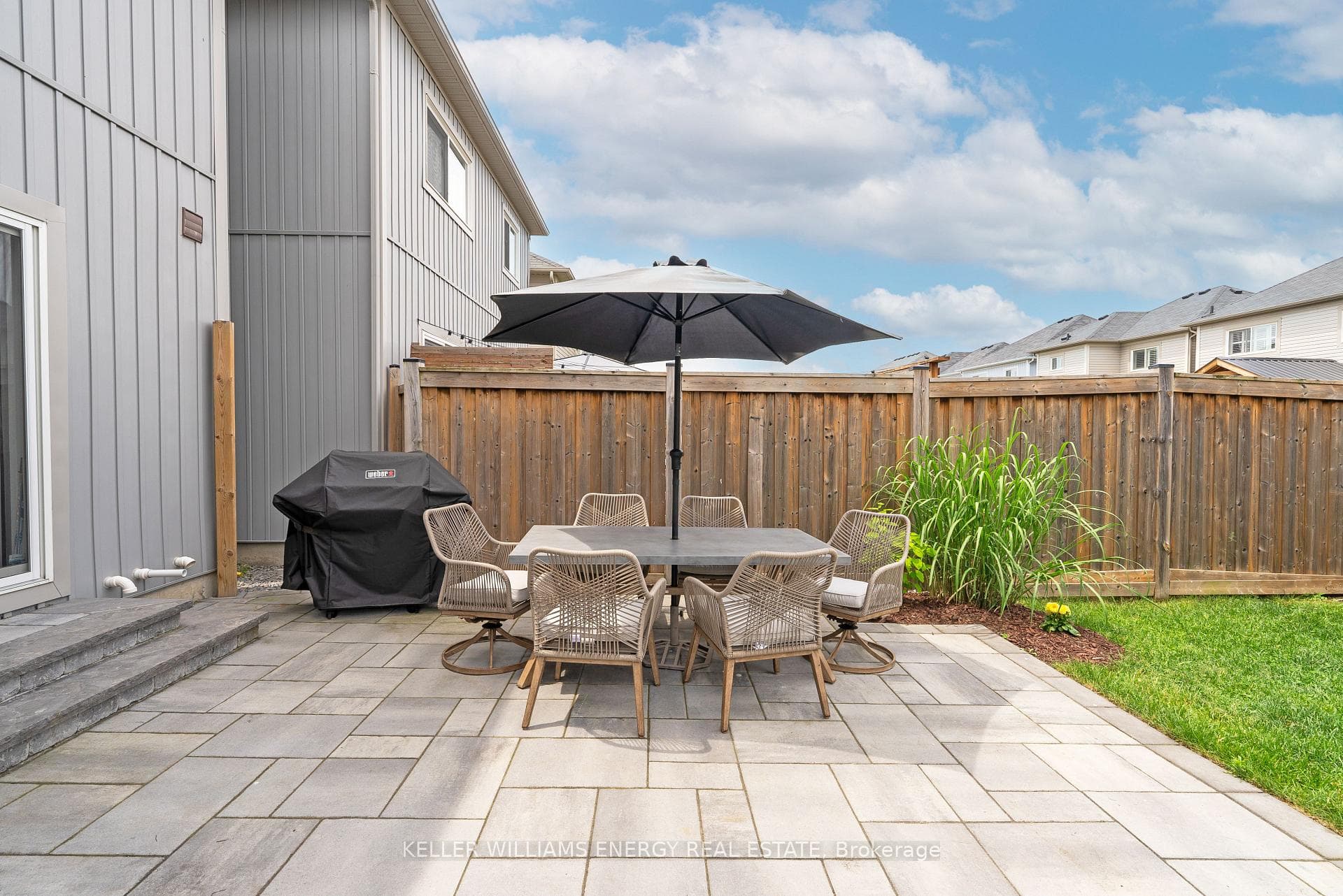 22 Sidney Rundle Avenue photo 29
