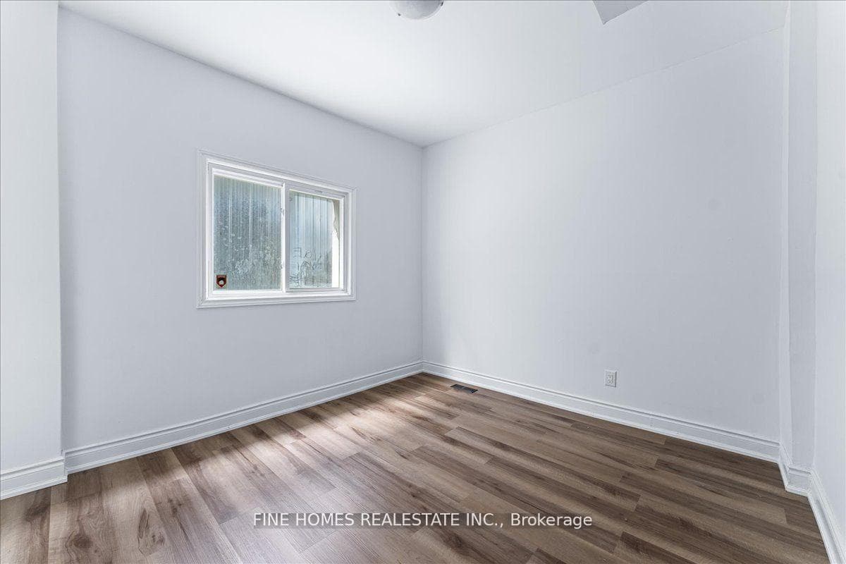 390 Oakowood Avenue Unit Main photo 7