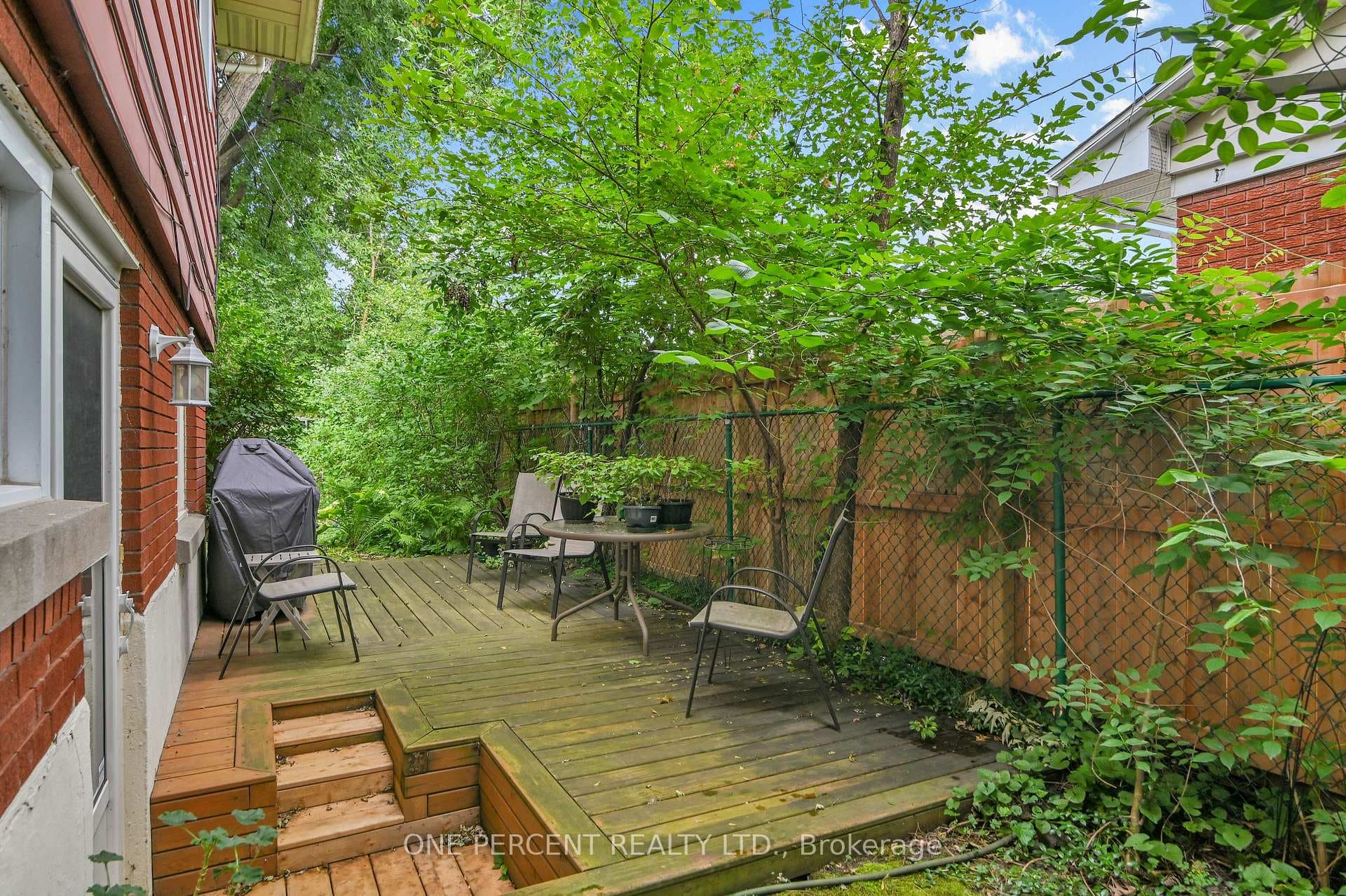 1244 Joyce Crescent photo 30