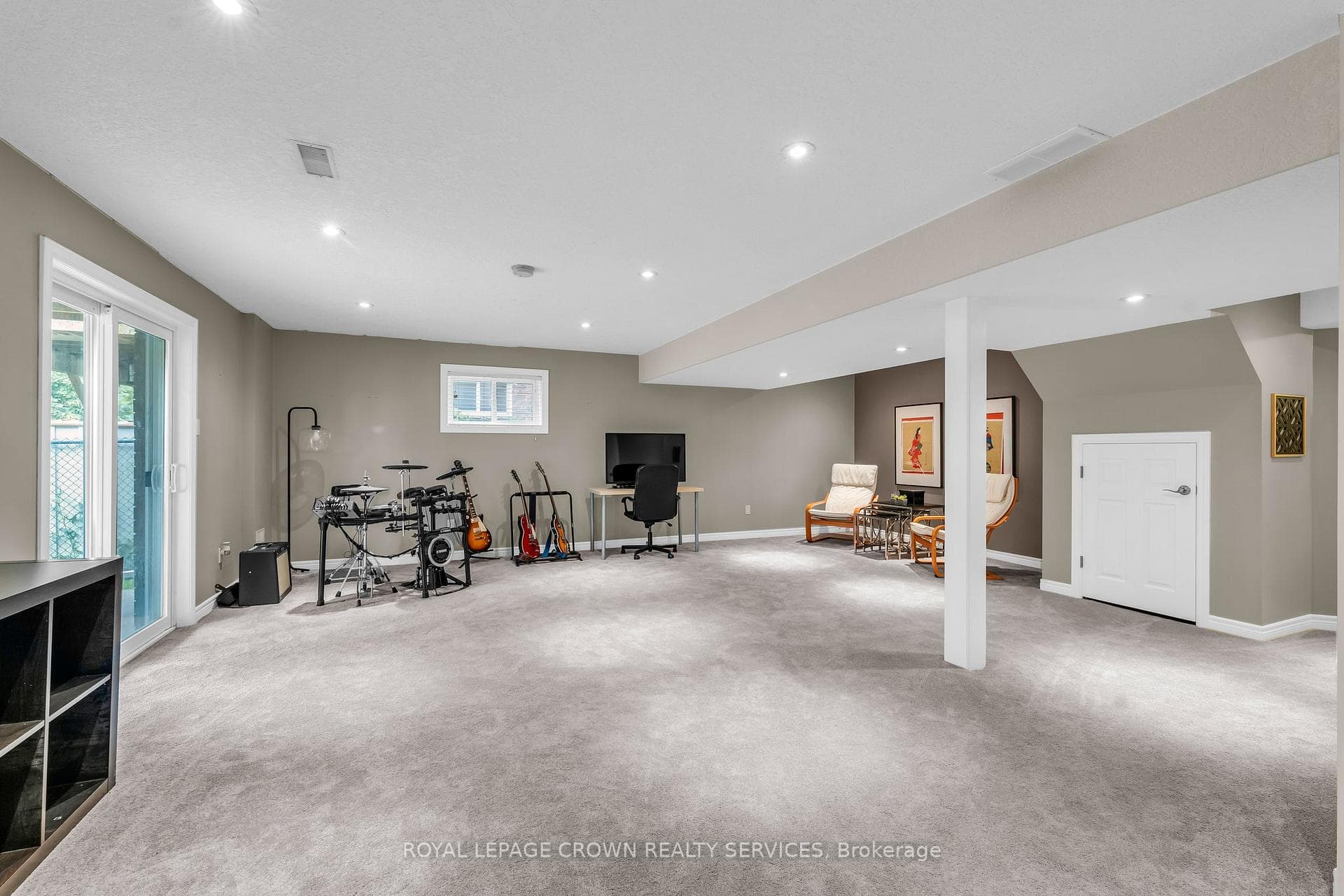 79 Pine Valley Drive photo 22