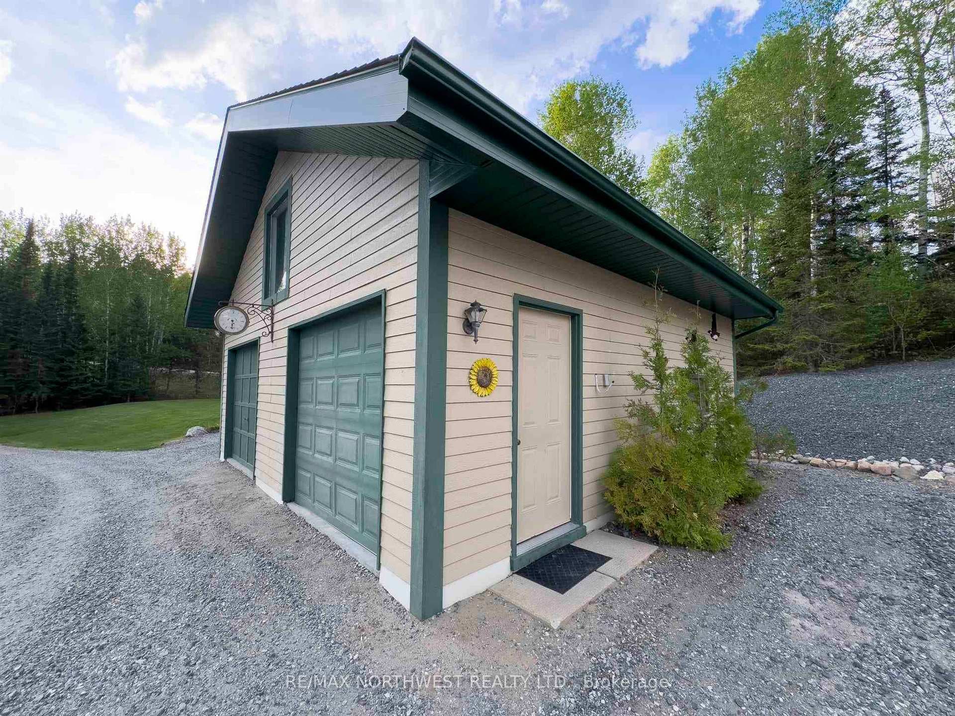 79 Lawton Drive photo 33