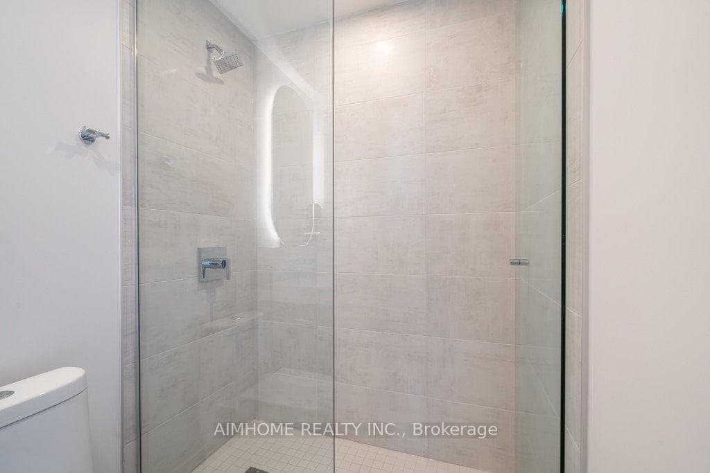 15 Holmes Avenue Unit 2008 photo 11