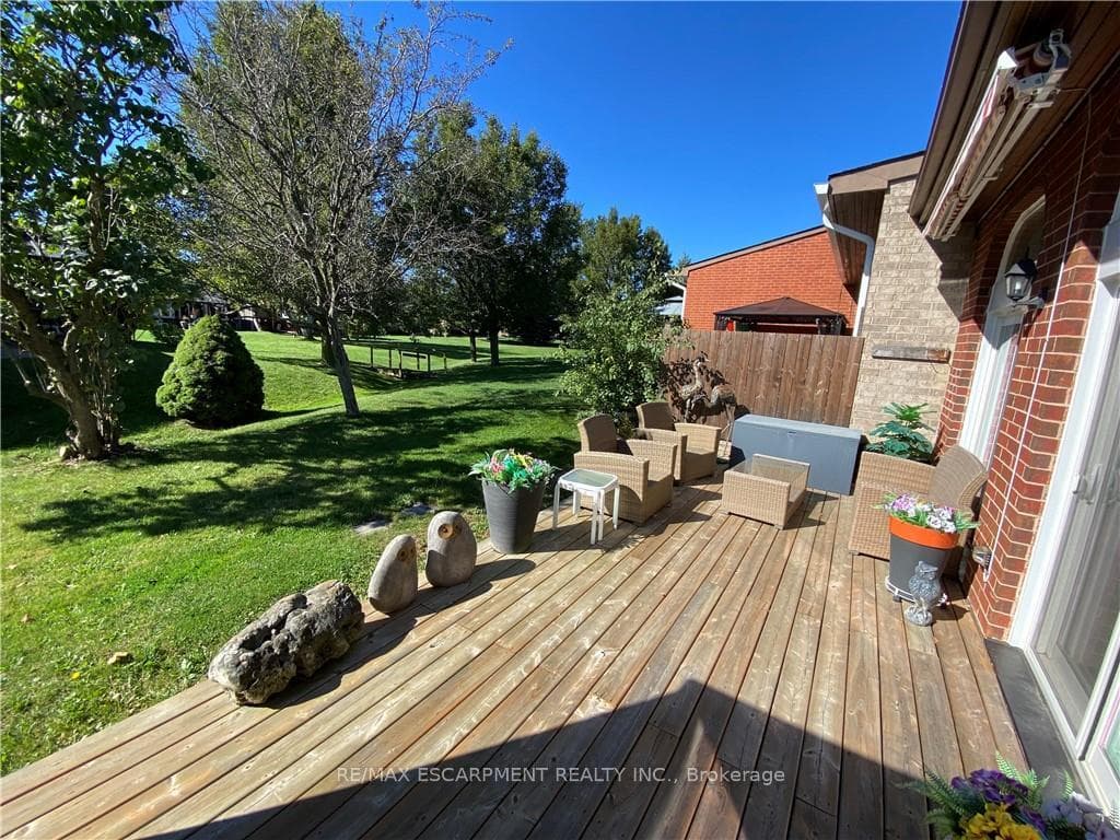 1 Monsignor Henkey Terrace photo 19