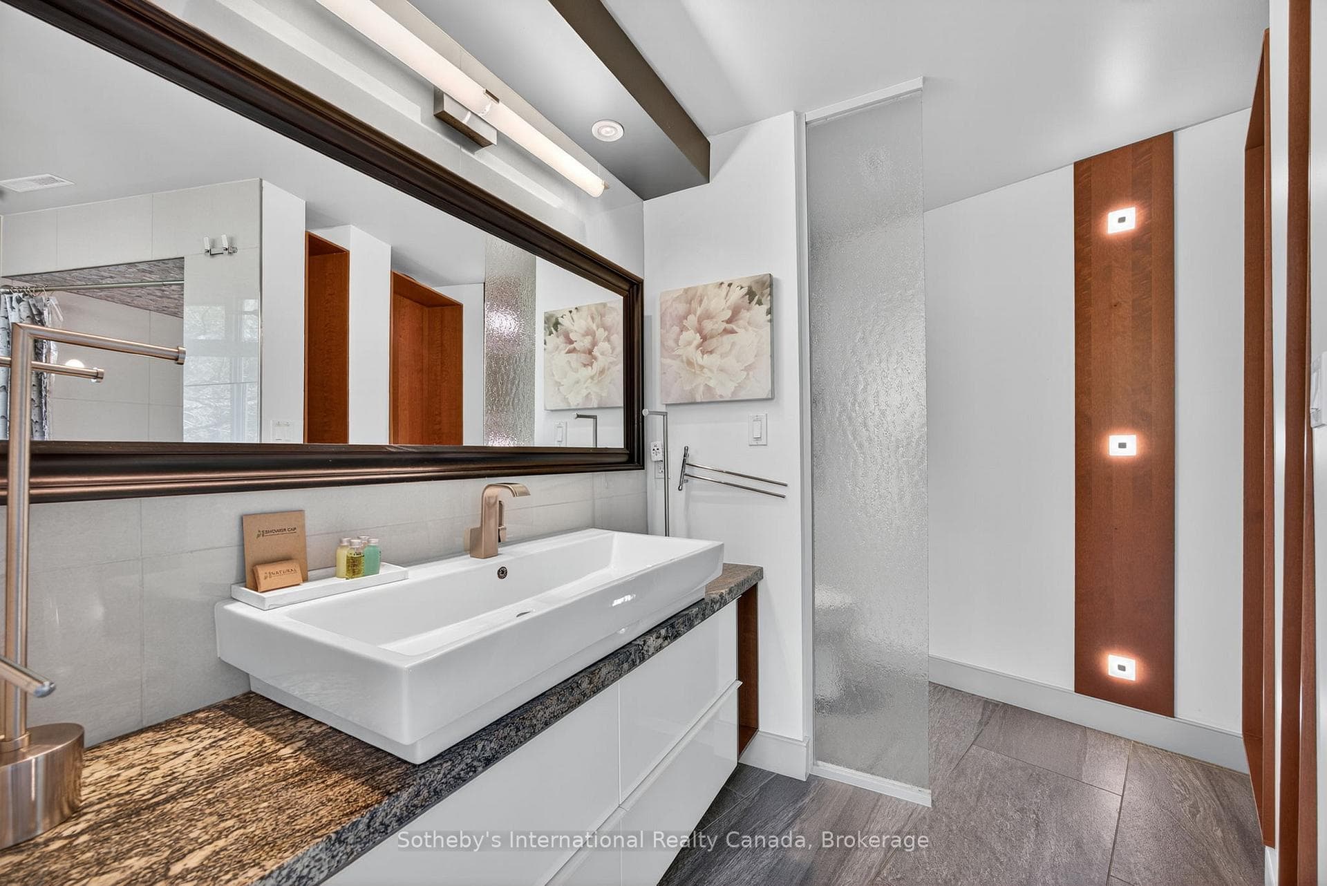 Primary Ensuite