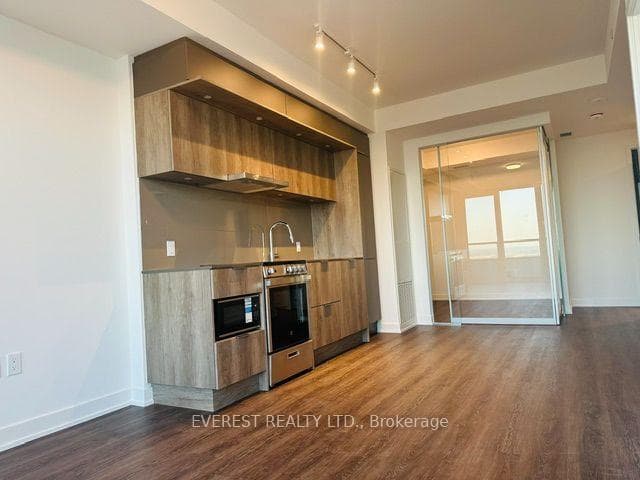 448 Burnhamthorpe Road Unit 6512 photo 16