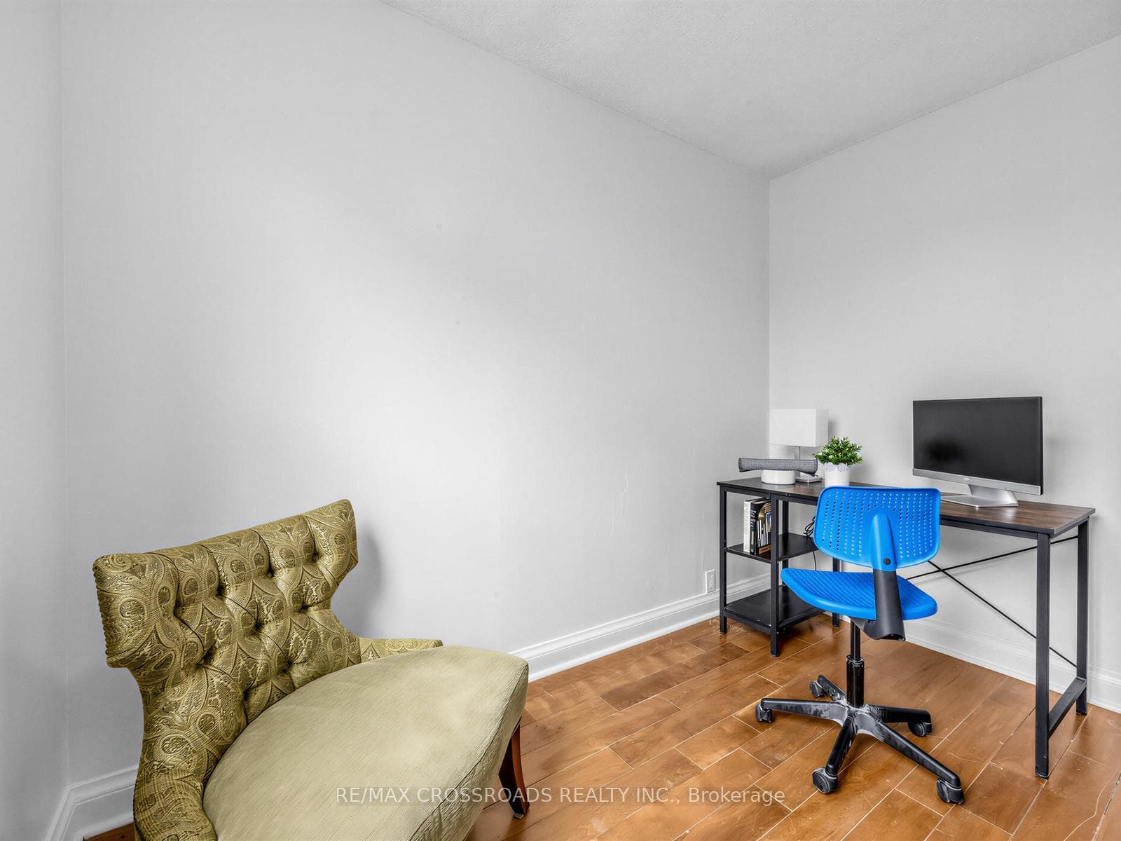 4th Bedroom/Office/Den