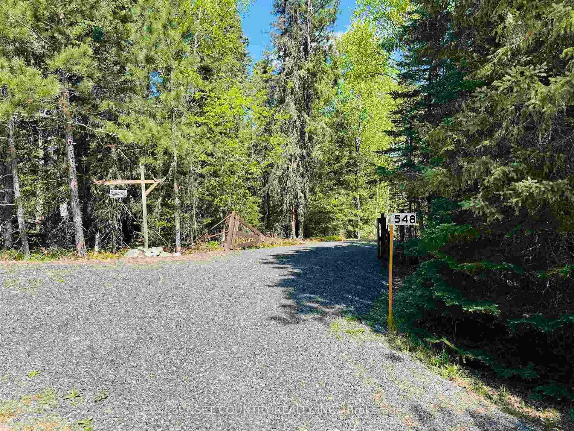 548 Panorama Drive photo 6