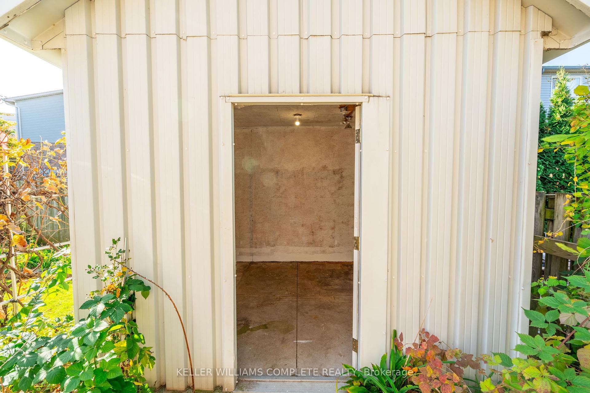 21 Darrow Drive photo 36