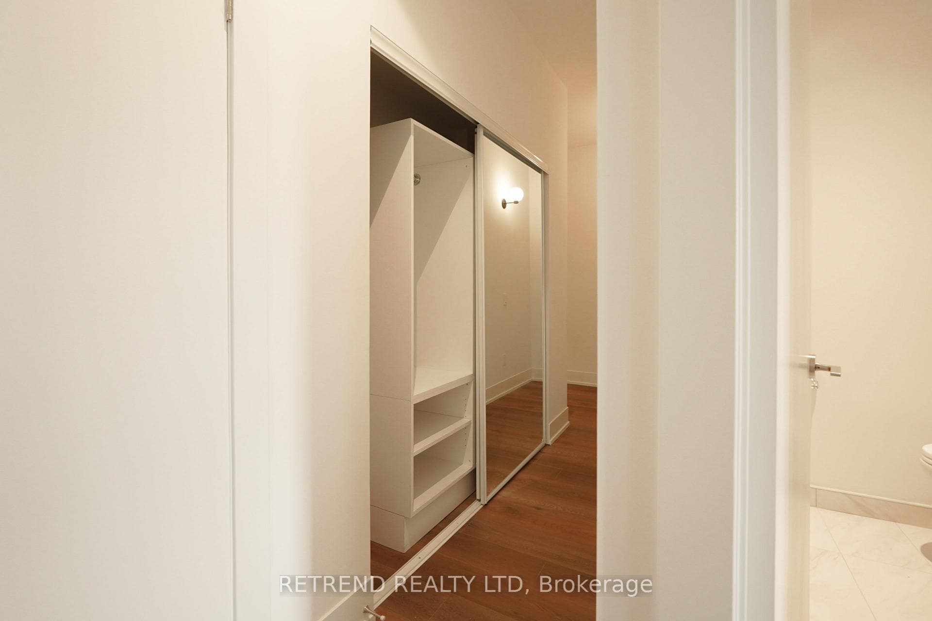 150 Logan Avenue Unit 507 photo 22