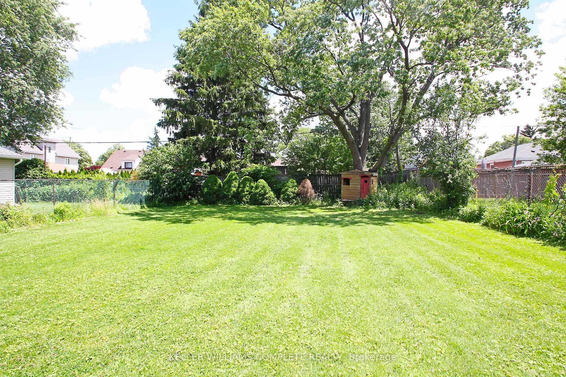 95 Dana Drive photo 28